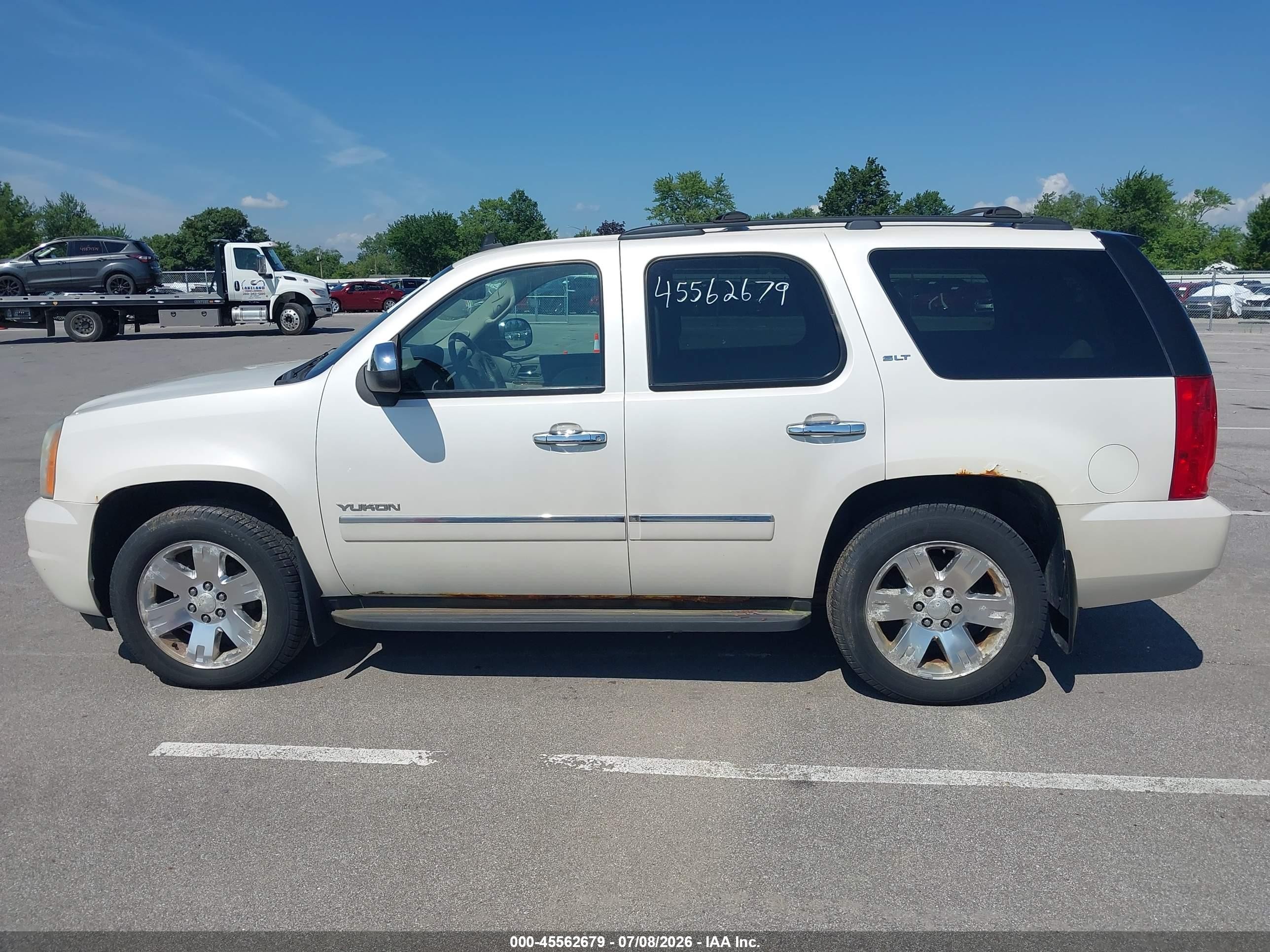 2010 Gmc Yukon Slt White vin: 1GKUKCE07AR209291