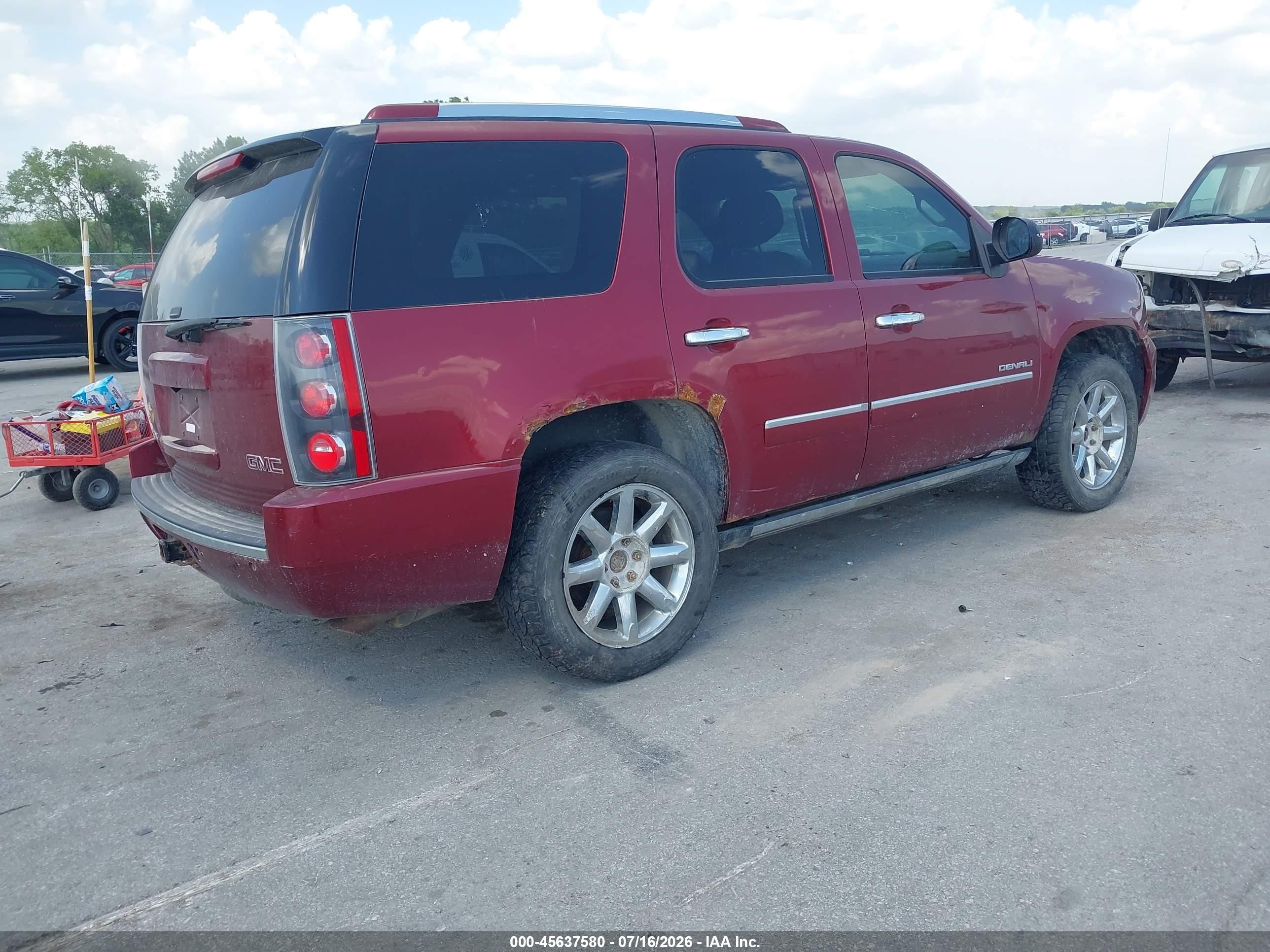 2010 Gmc Yukon Denali Maroon vin: 1GKUKEEF1AR155972