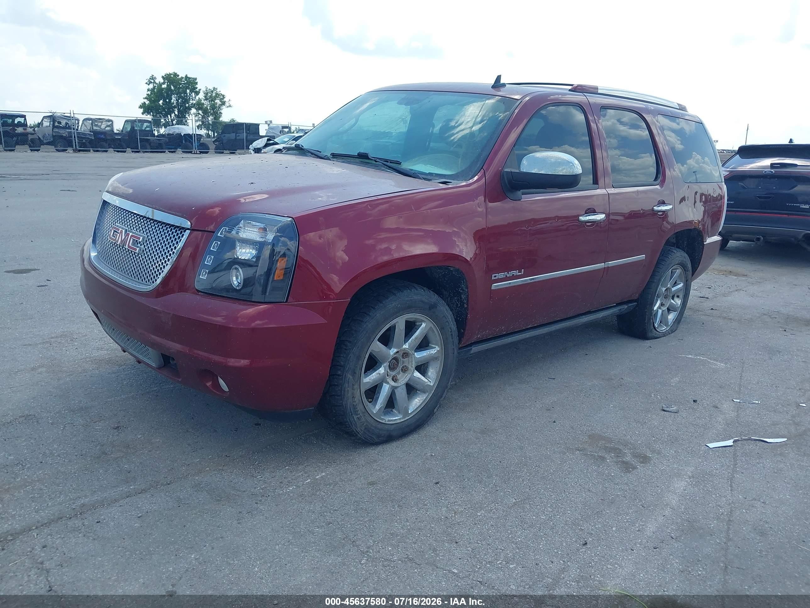 2010 Gmc Yukon Denali Maroon vin: 1GKUKEEF1AR155972