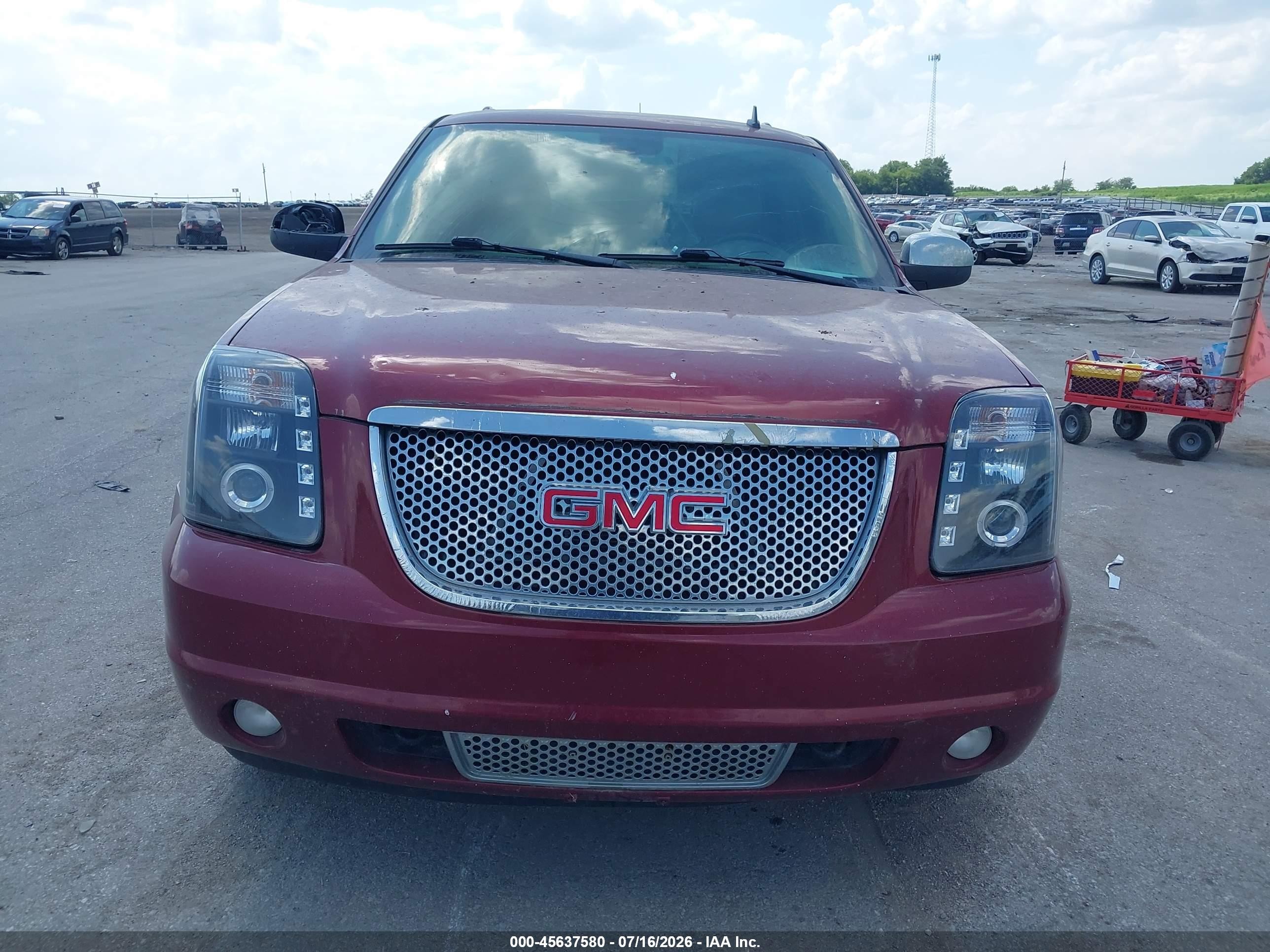 2010 Gmc Yukon Denali Maroon vin: 1GKUKEEF1AR155972
