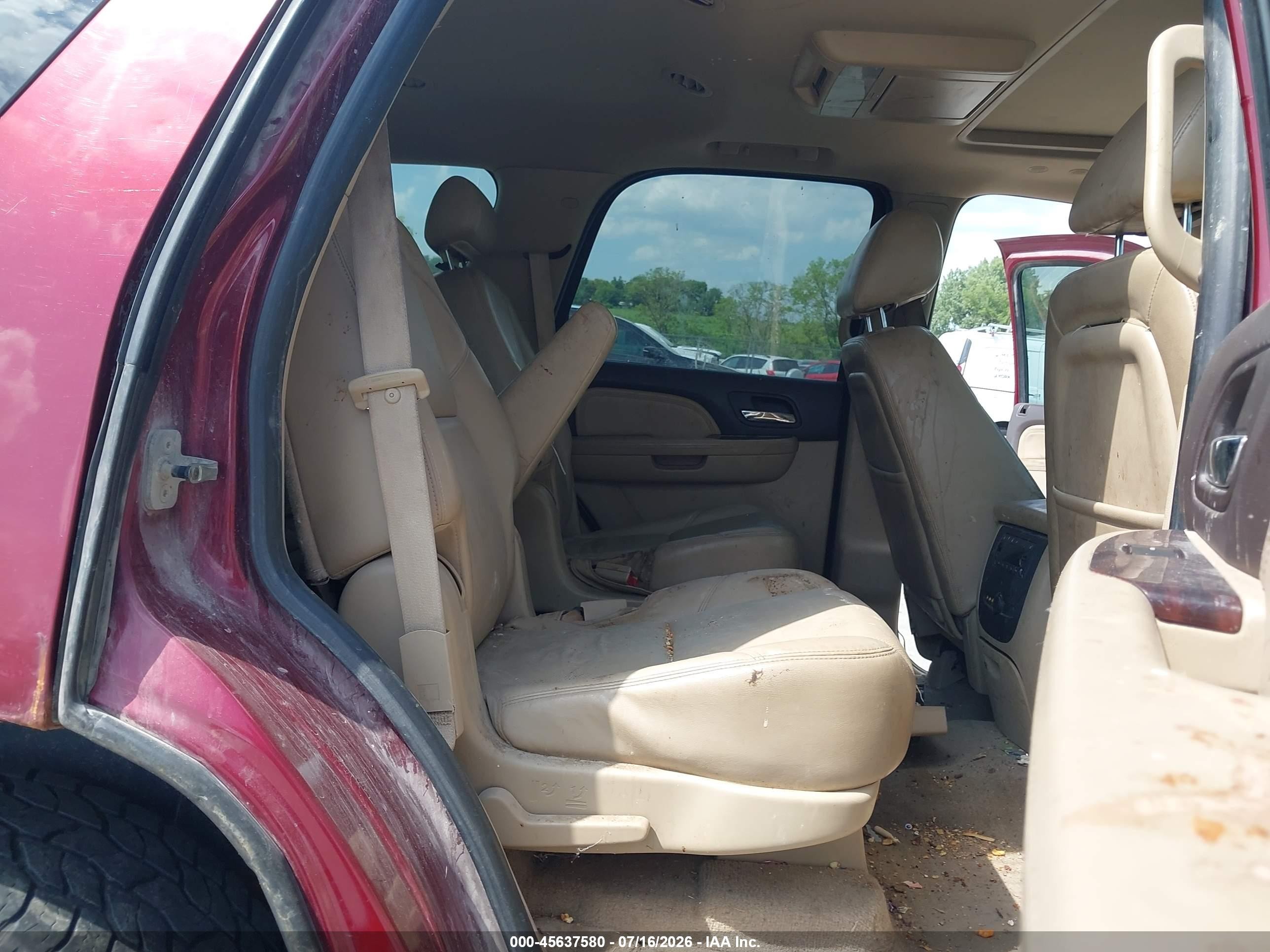 2010 Gmc Yukon Denali Maroon vin: 1GKUKEEF1AR155972