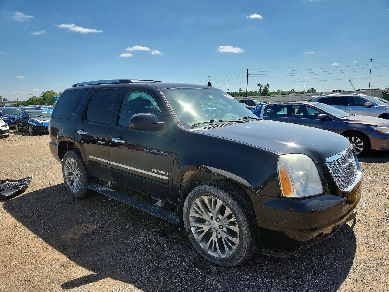 2010 Gmc Yukon Denali Black vin: 1GKUKEEF1AR268241