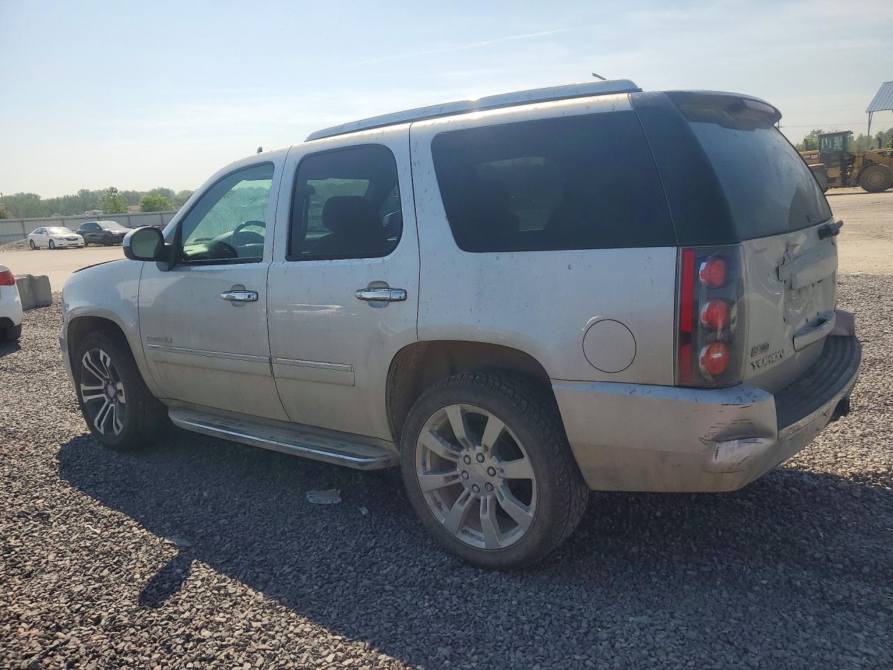 2010 Gmc Yukon Denali Silver vin: 1GKUKEEF1AR288232
