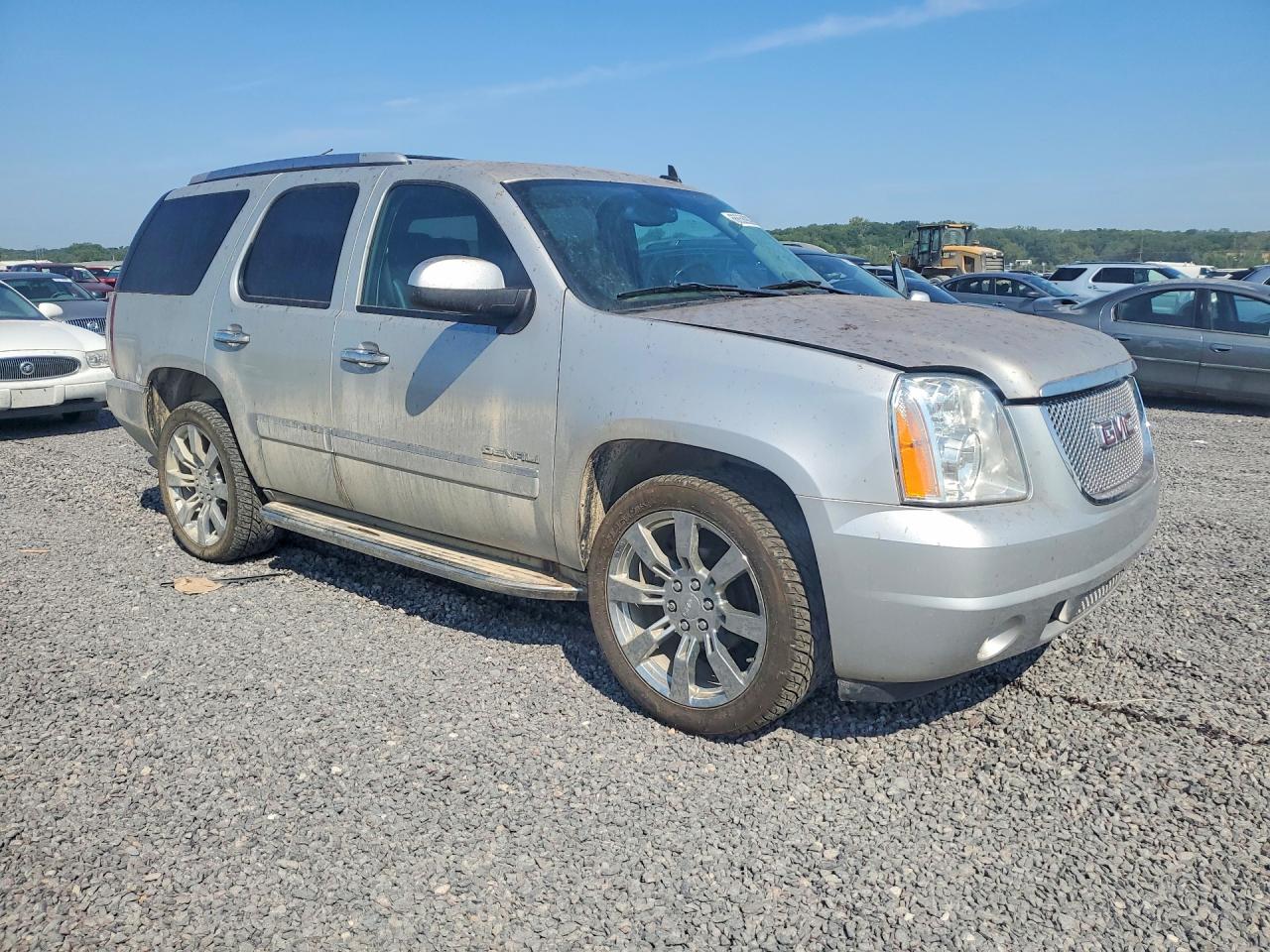 2010 Gmc Yukon Denali Silver vin: 1GKUKEEF1AR288232