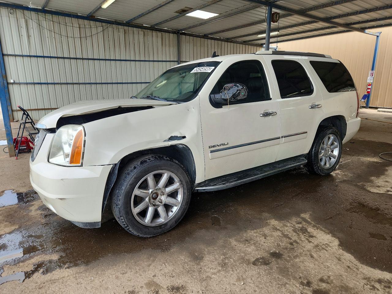 2010 Gmc Yukon Denali White vin: 1GKUKEEF4AR224931