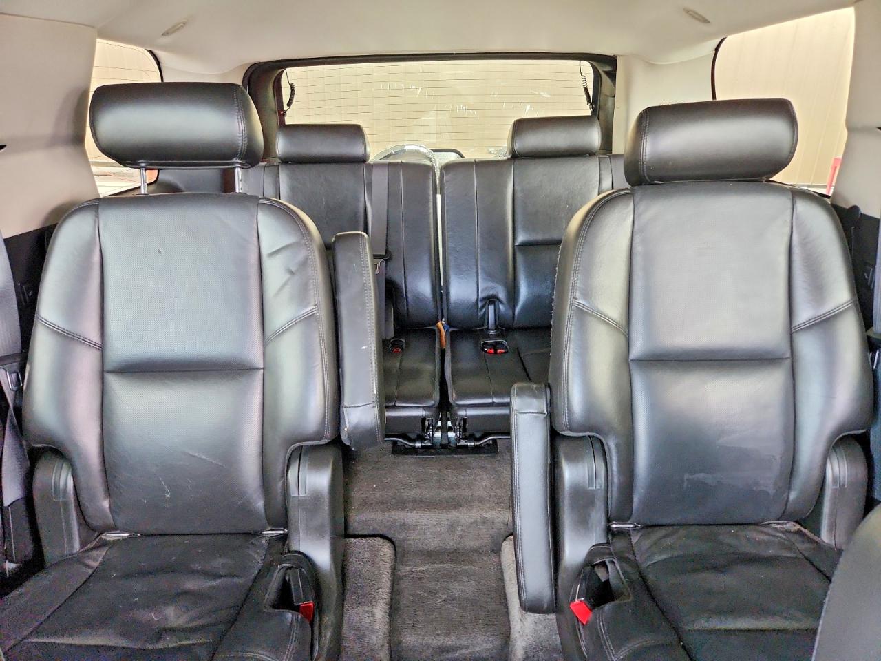 2010 Gmc Yukon Denali White vin: 1GKUKEEF4AR224931