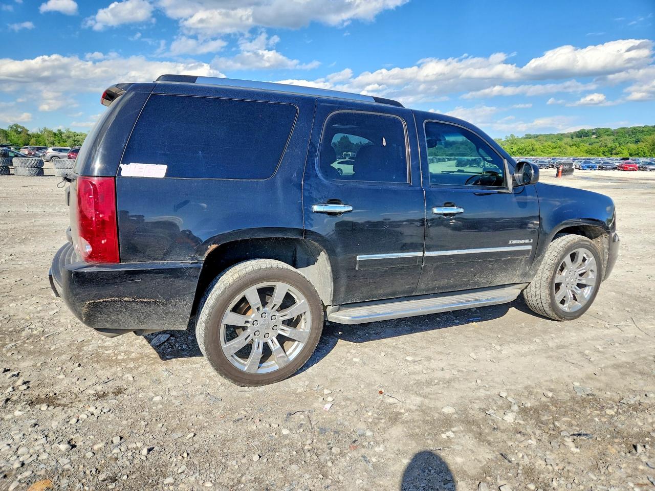 2010 Gmc Yukon Denali Black vin: 1GKUKEEF5AR254102