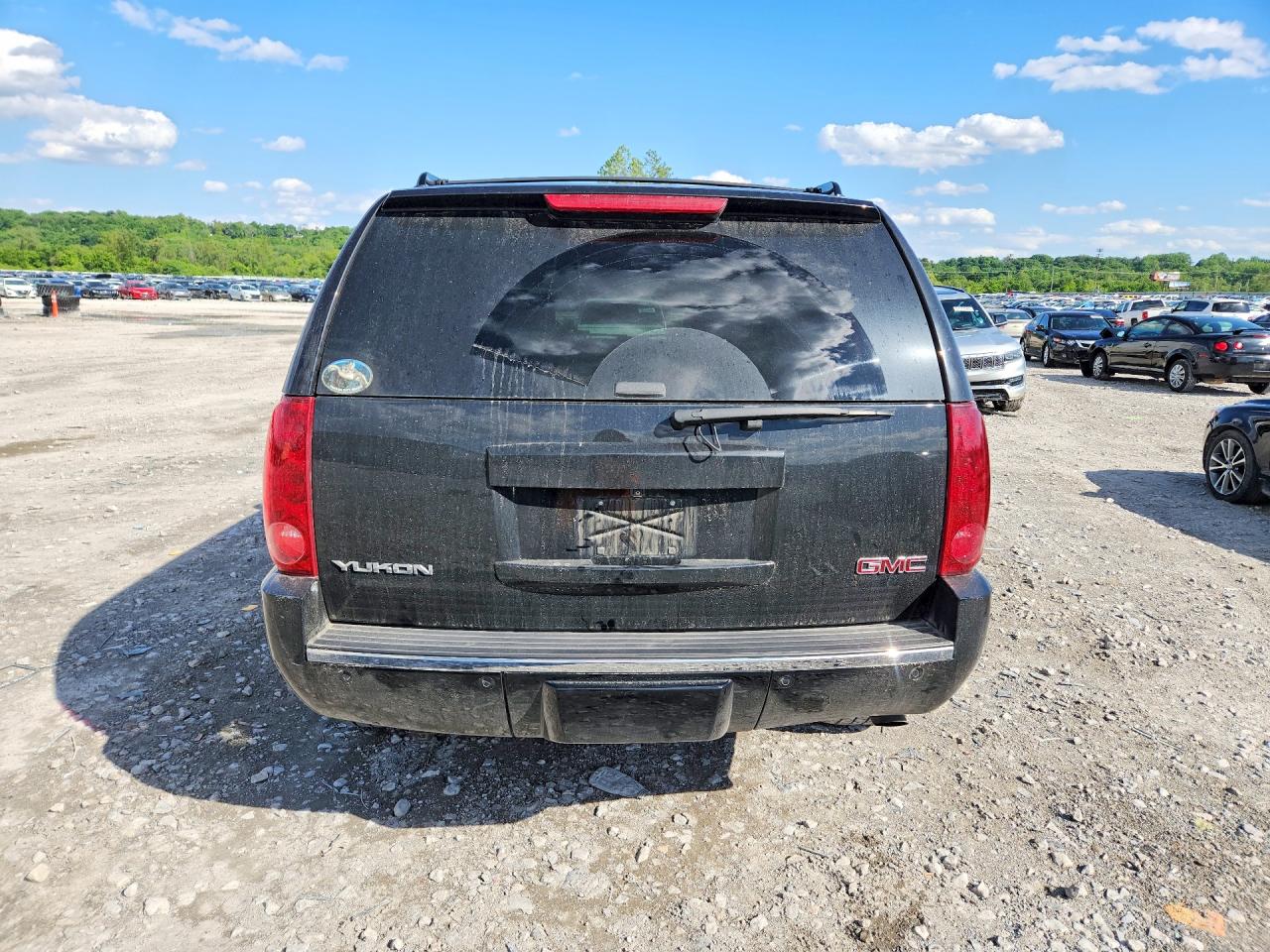2010 Gmc Yukon Denali Black vin: 1GKUKEEF5AR254102