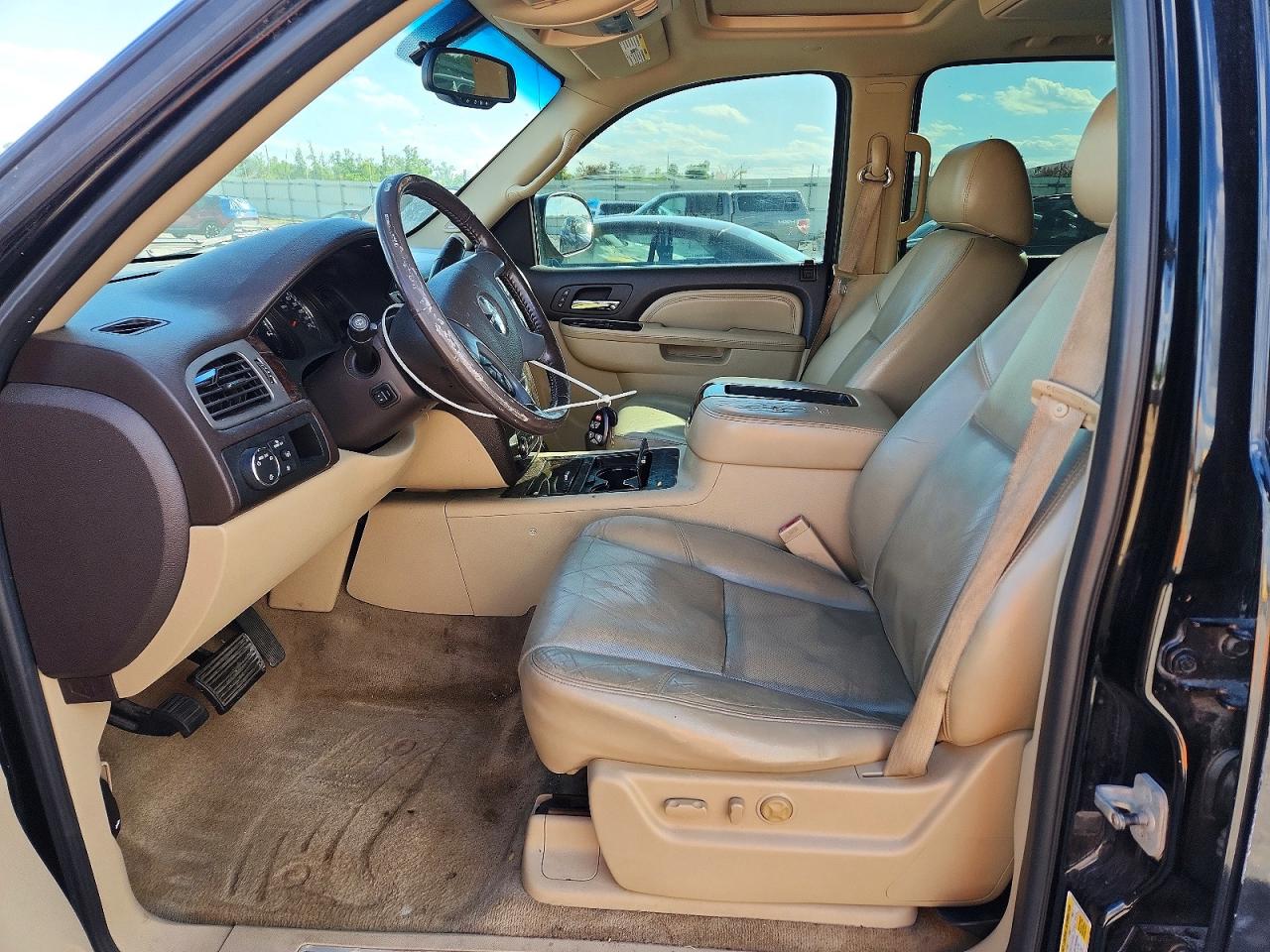 2010 Gmc Yukon Denali Black vin: 1GKUKEEF5AR254102