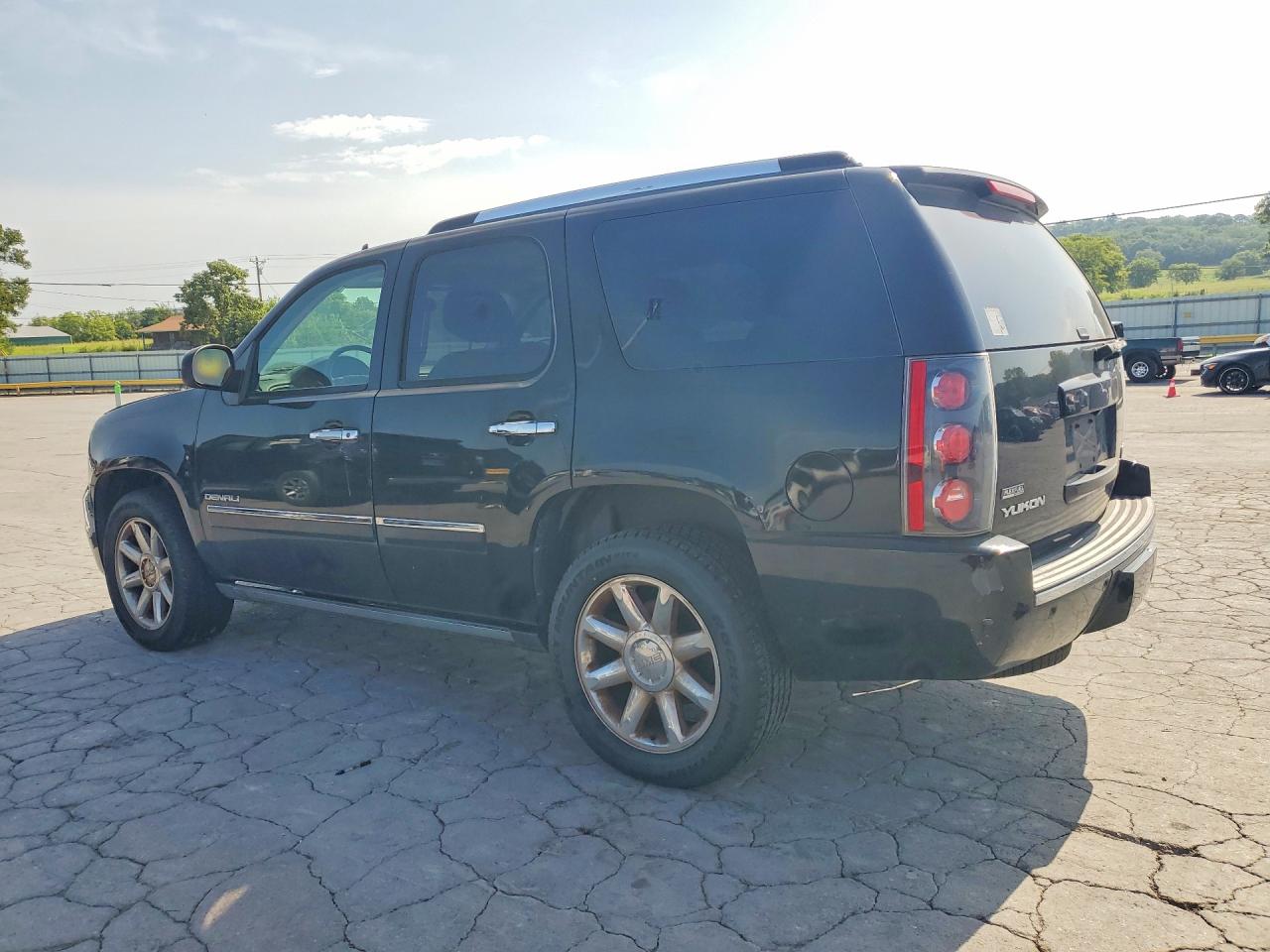2010 Gmc Yukon Denali Black vin: 1GKUKEEF6AR193570