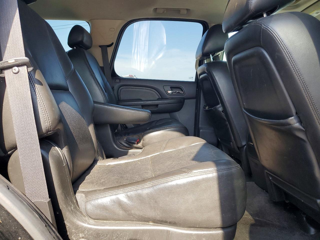 2010 Gmc Yukon Denali Black vin: 1GKUKEEF6AR193570