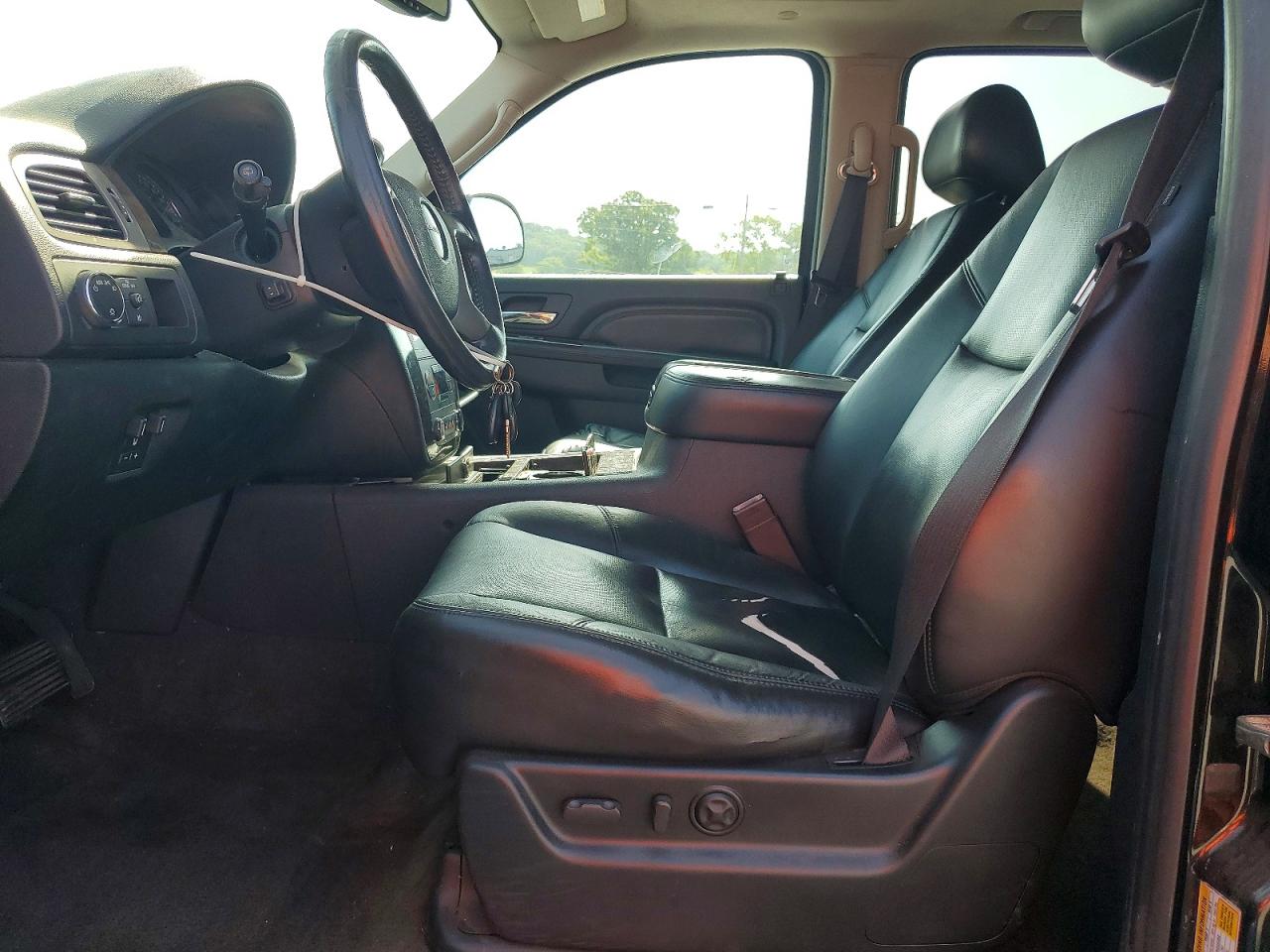 2010 Gmc Yukon Denali Black vin: 1GKUKEEF6AR193570