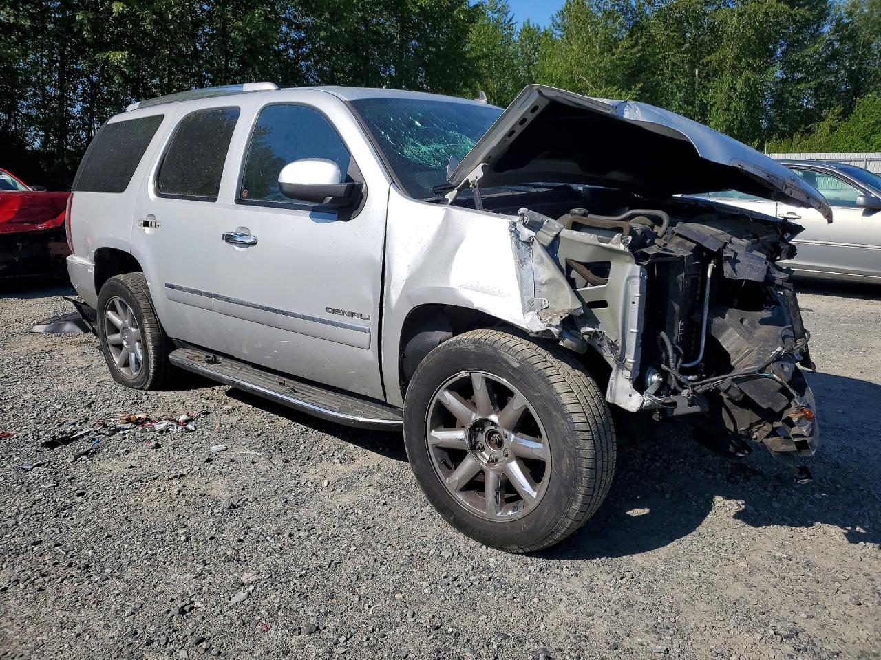 2010 Gmc Yukon Denali Silver vin: 1GKUKEEF7AR136164