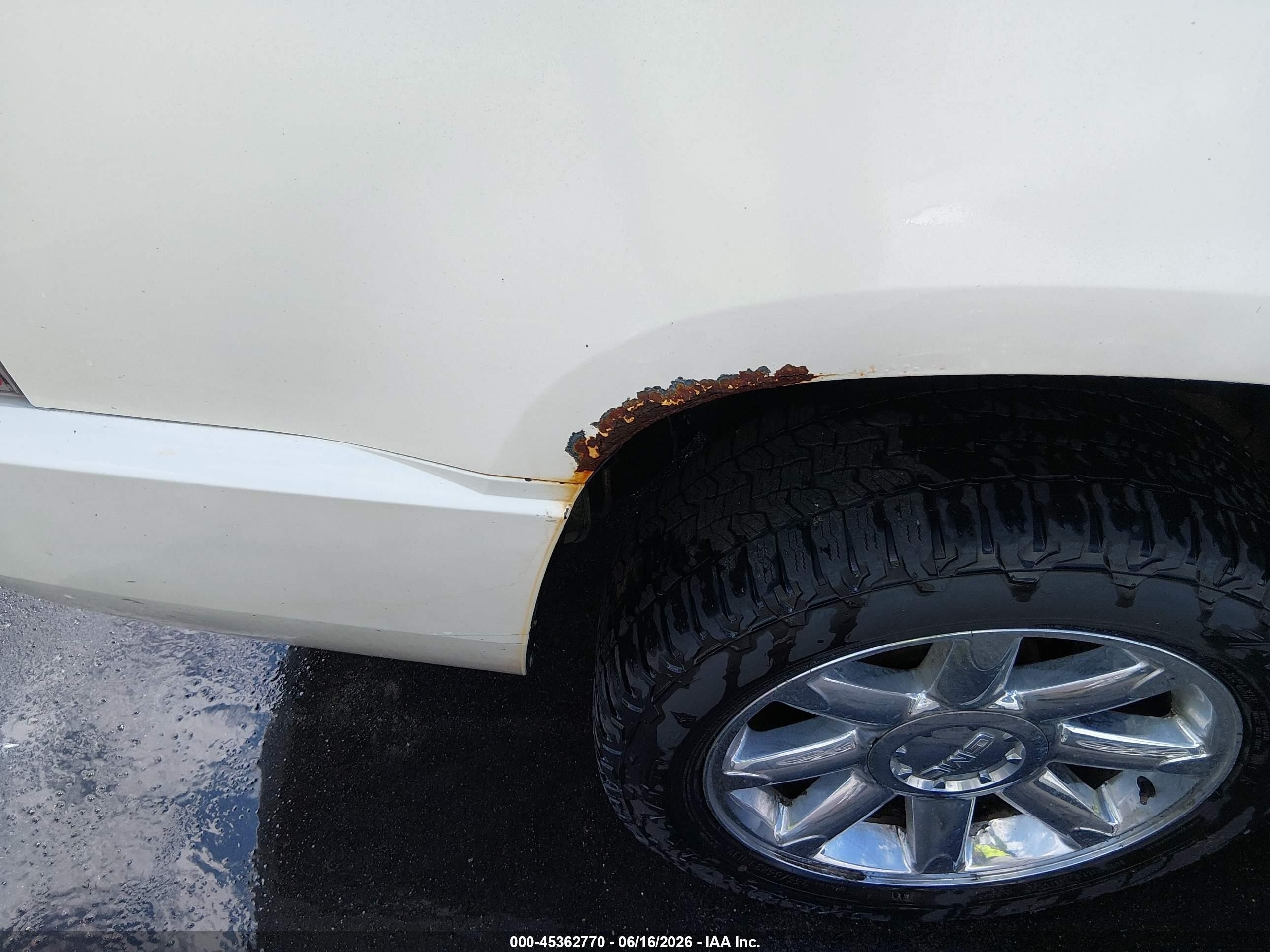 2010 Gmc Yukon Denali White vin: 1GKUKEEF8AR134018