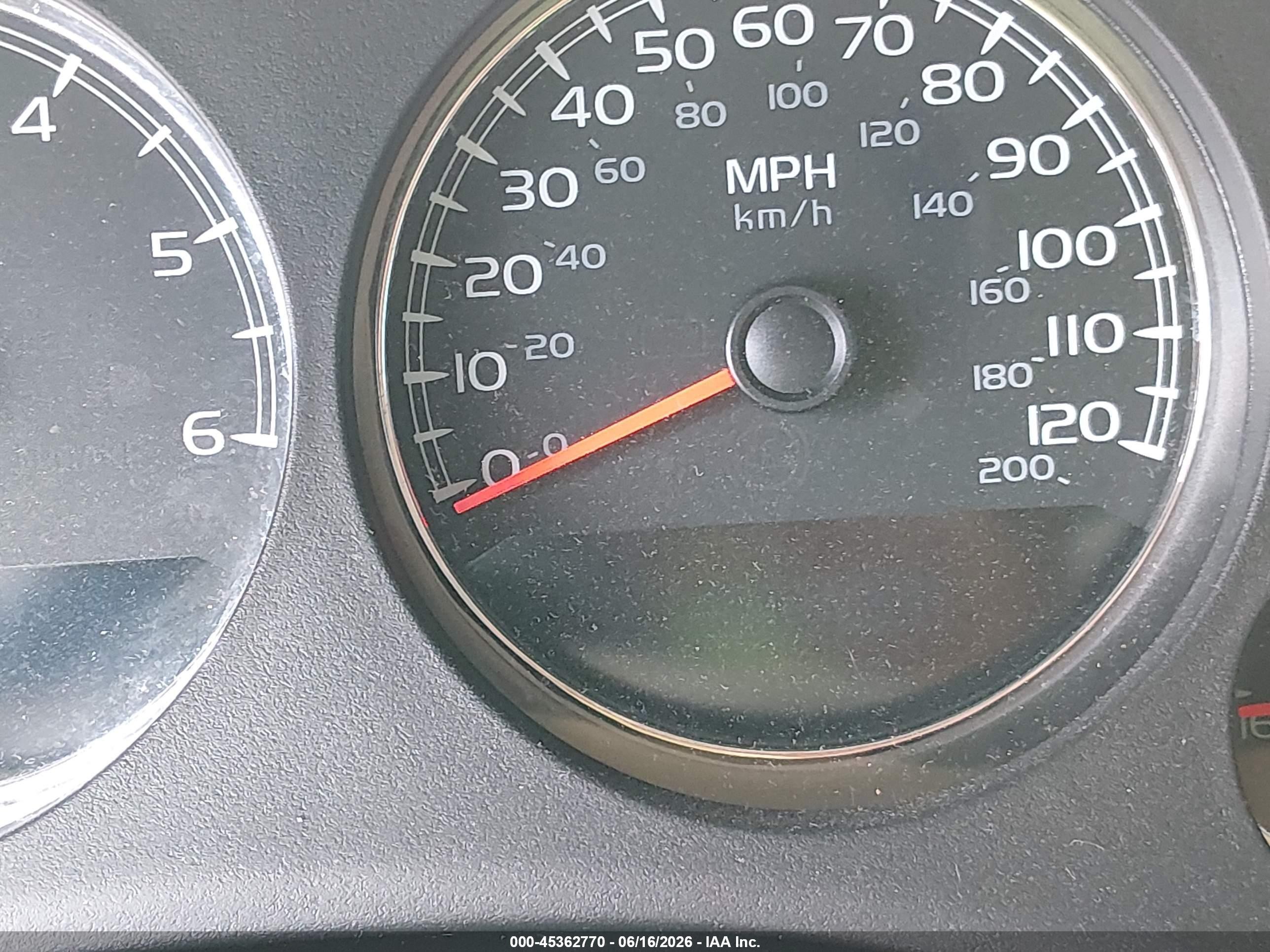 2010 Gmc Yukon Denali White vin: 1GKUKEEF8AR134018