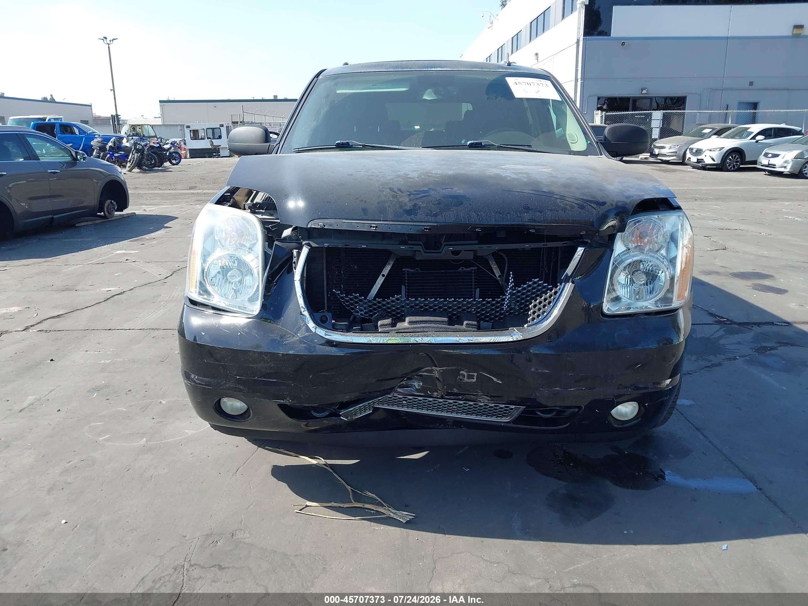 2010 Gmc Yukon Denali Black vin: 1GKUKEEF8AR275686
