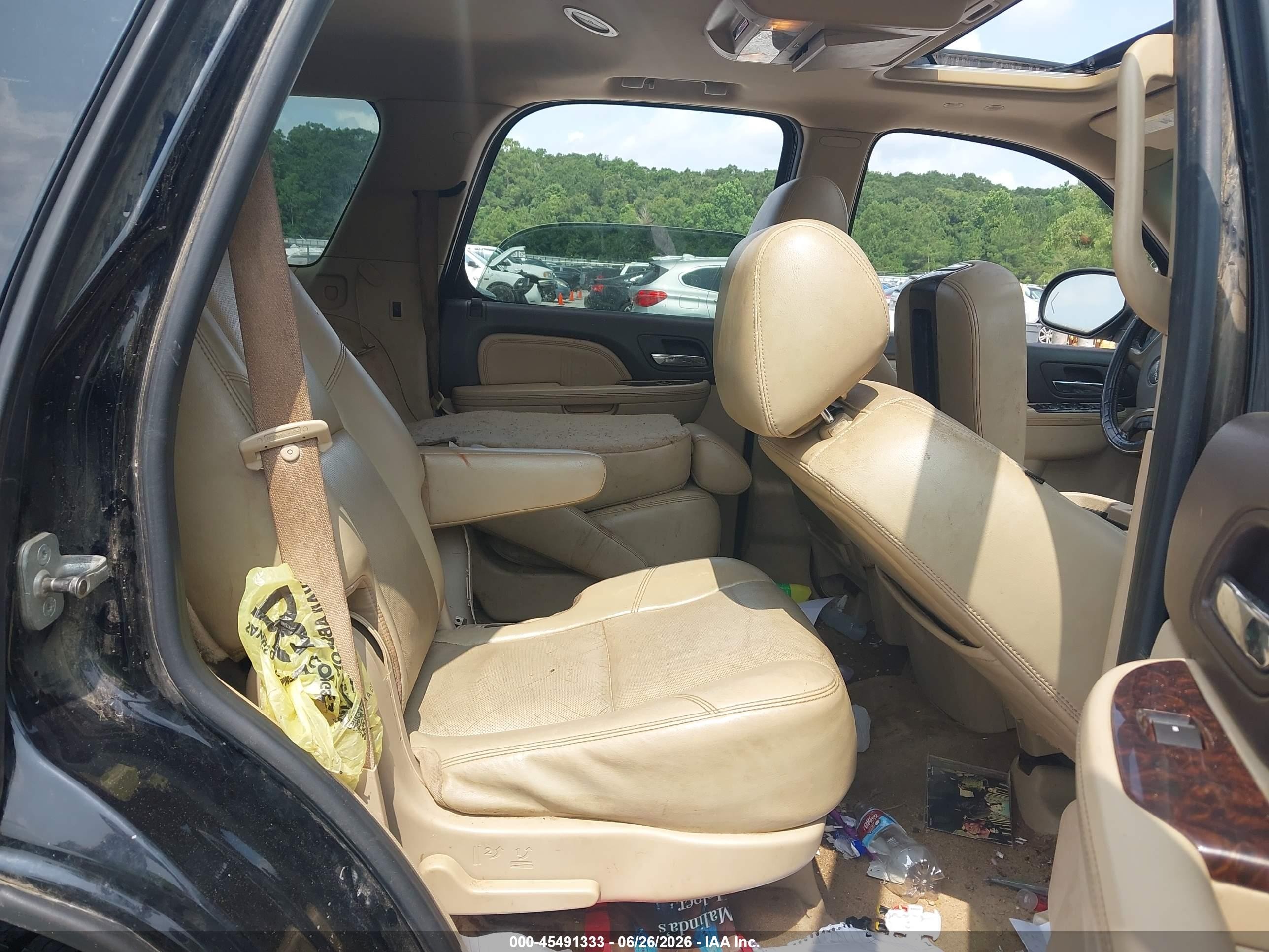 2010 Gmc Yukon Denali Black vin: 1GKUKEEF9AR280704