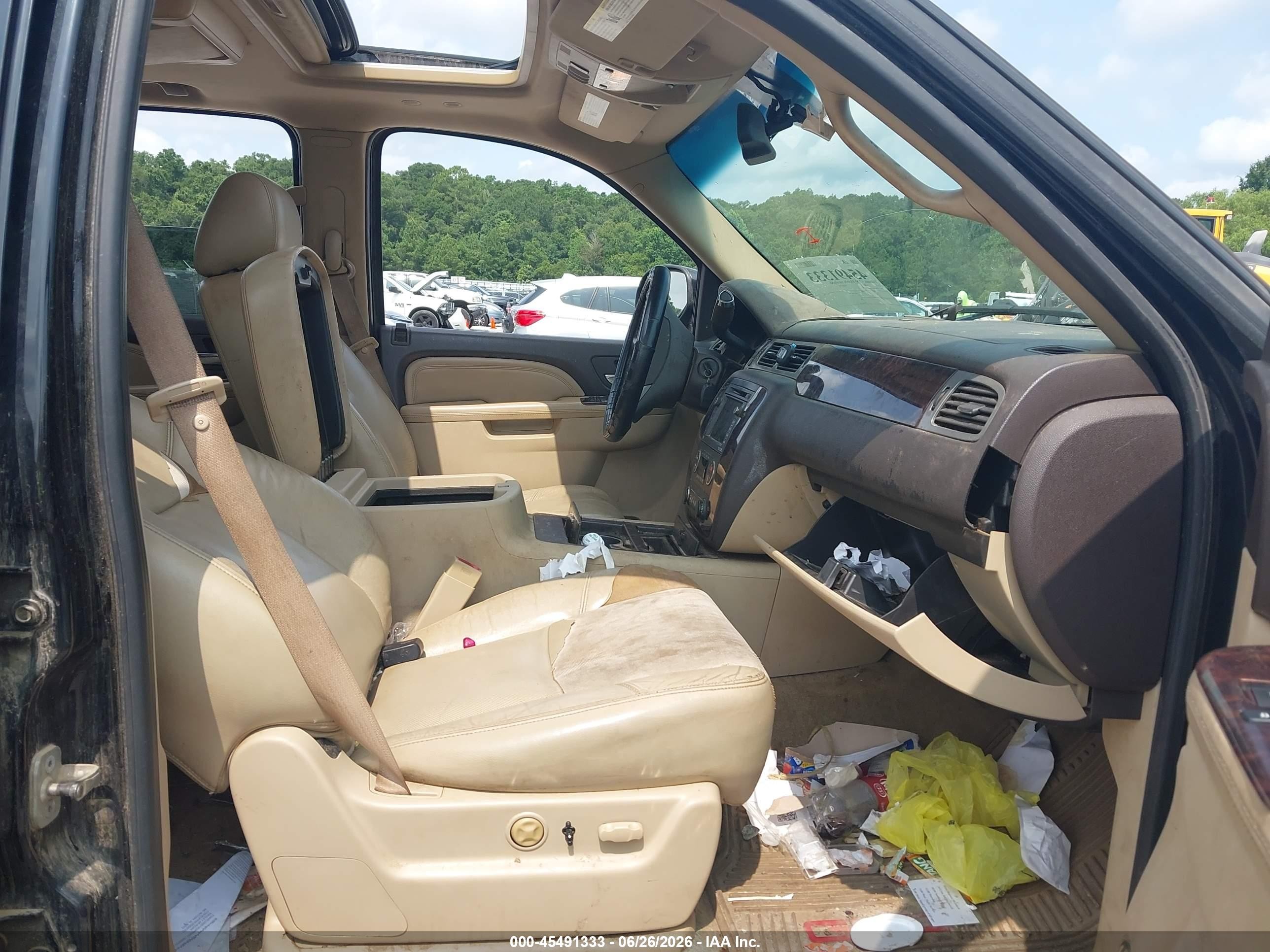 2010 Gmc Yukon Denali Black vin: 1GKUKEEF9AR280704