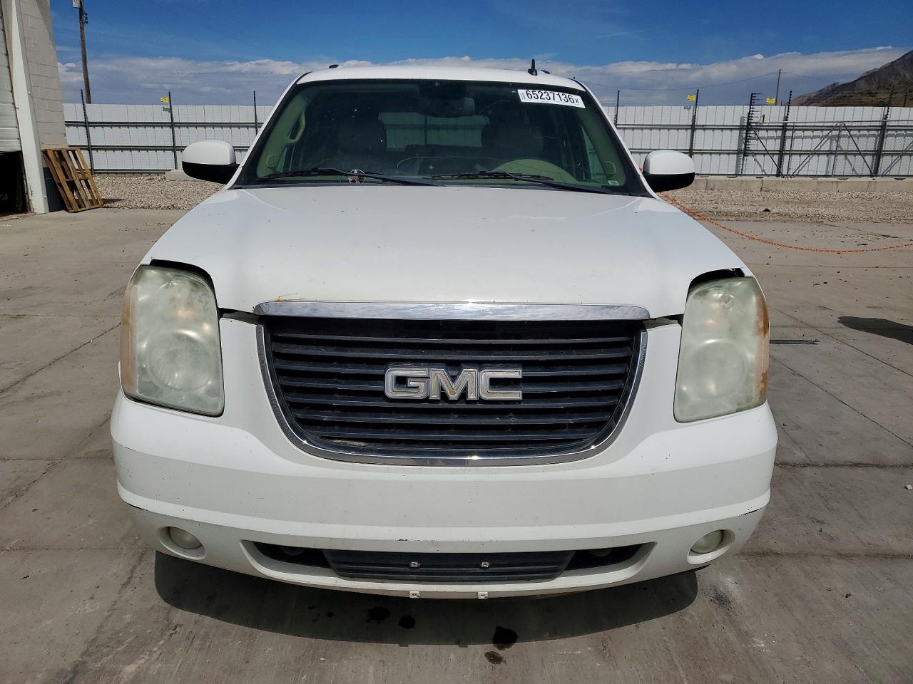 2010 Gmc Yukon Xl K1500 Slt White vin: 1GKUKKE3XAR257906