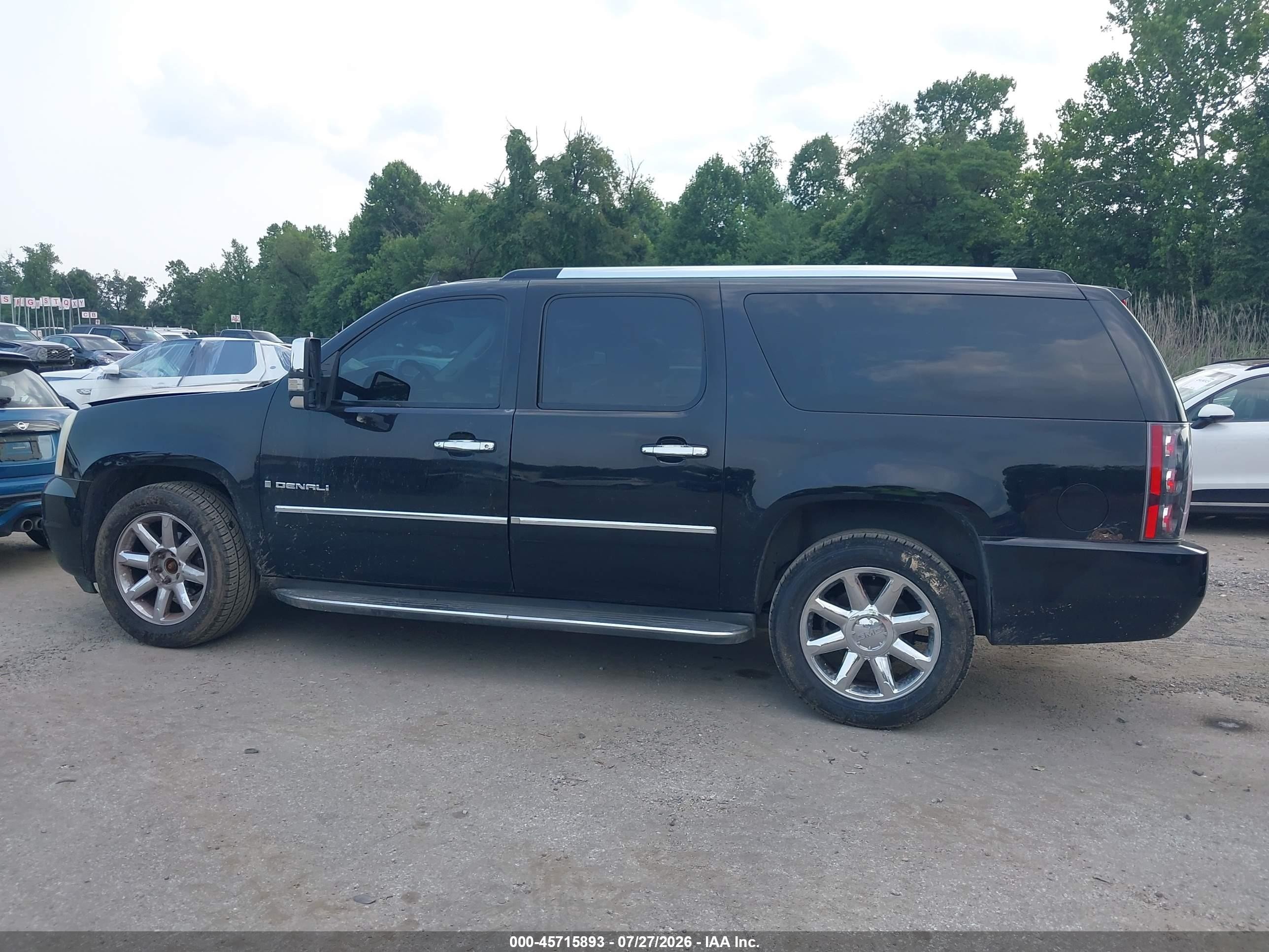 2010 Gmc Yukon Xl 1500 Denali Черный vin: 1GKUKMEF0AR117191