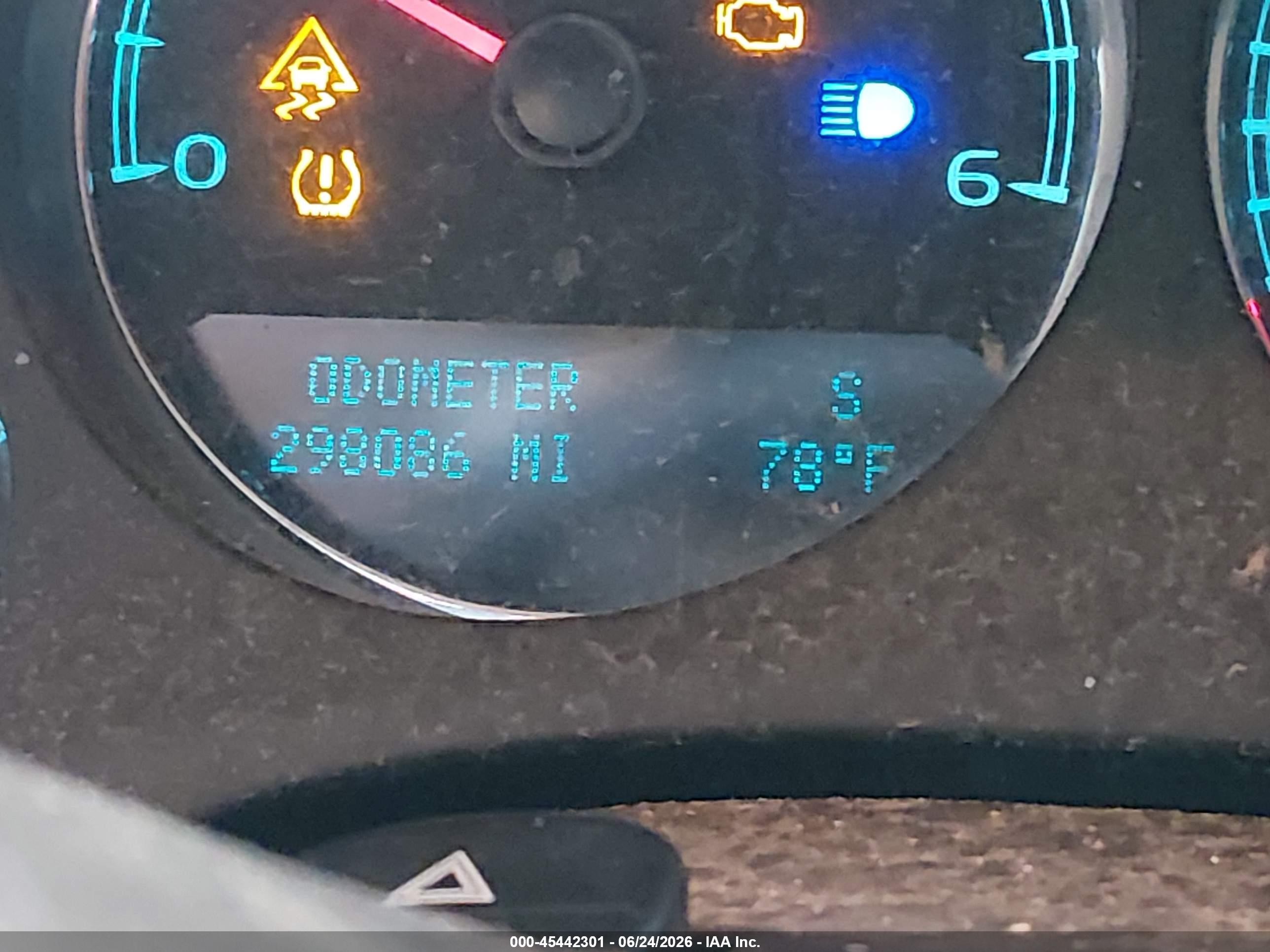 2010 Gmc Yukon Xl 1500 Denali Black vin: 1GKUKMEF0AR201754