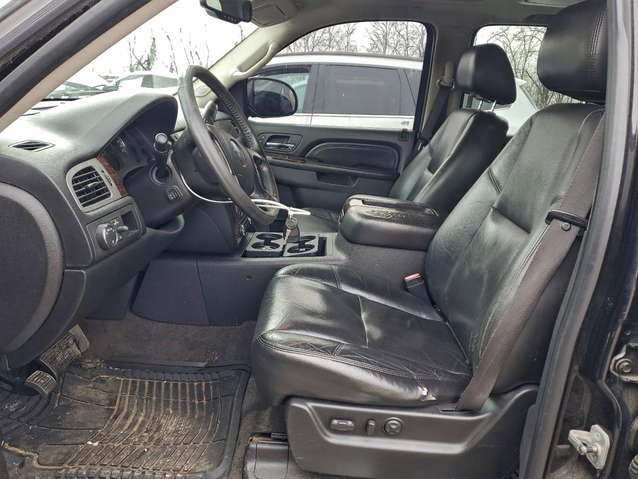 2010 Gmc Yukon Black vin: 1GKUKMEF0AR229750
