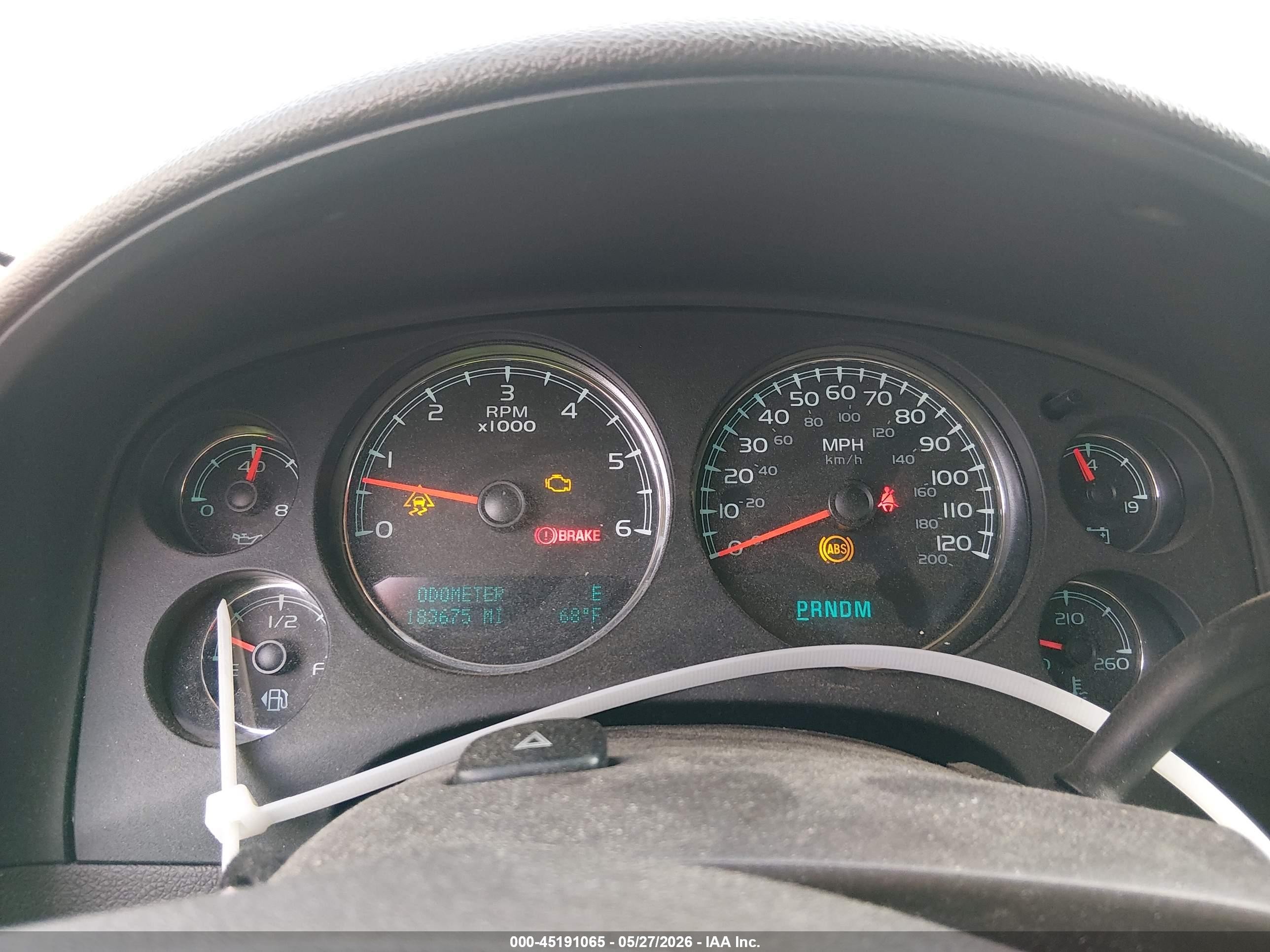 2010 Gmc Yukon Xl 1500 Denali White vin: 1GKUKMEF2AR112039