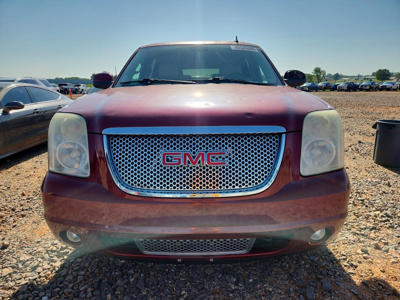 2010 Gmc Yukon Xl Denali Burgundy vin: 1GKUKMEF2AR151164