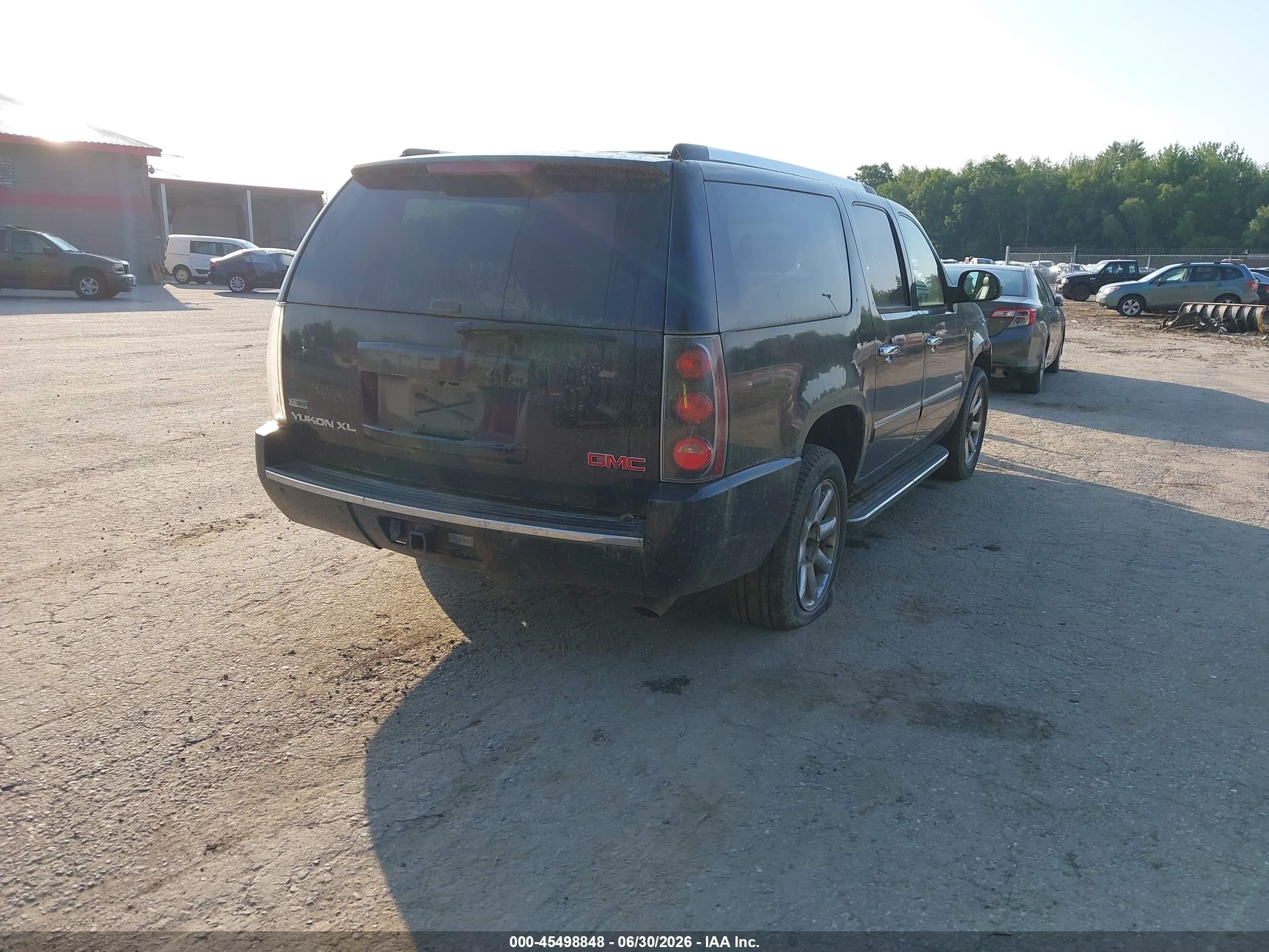 2010 Gmc Yukon Xl 1500 Denali Black vin: 1GKUKMEF2AR160429
