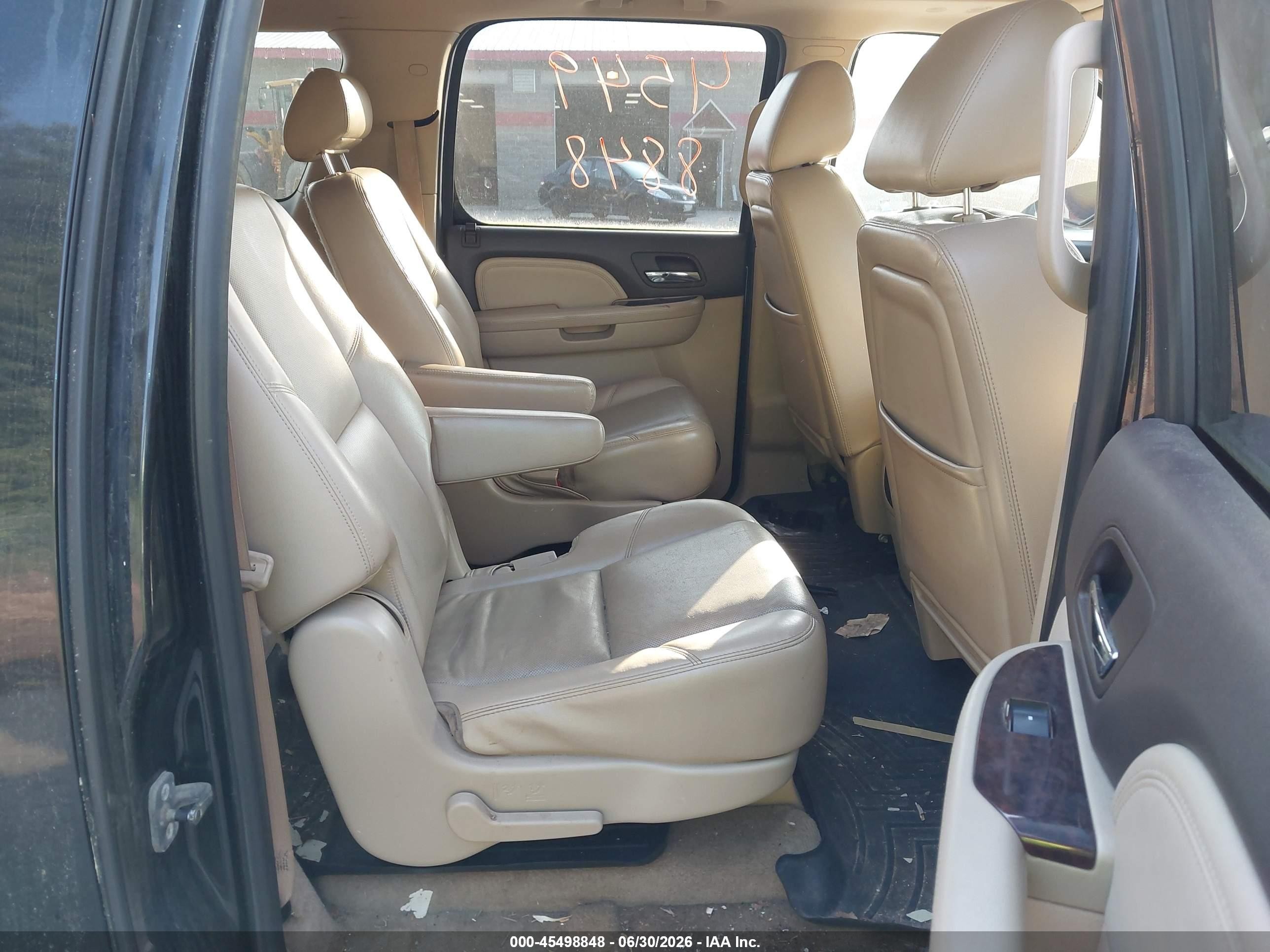 2010 Gmc Yukon Xl 1500 Denali Black vin: 1GKUKMEF2AR160429