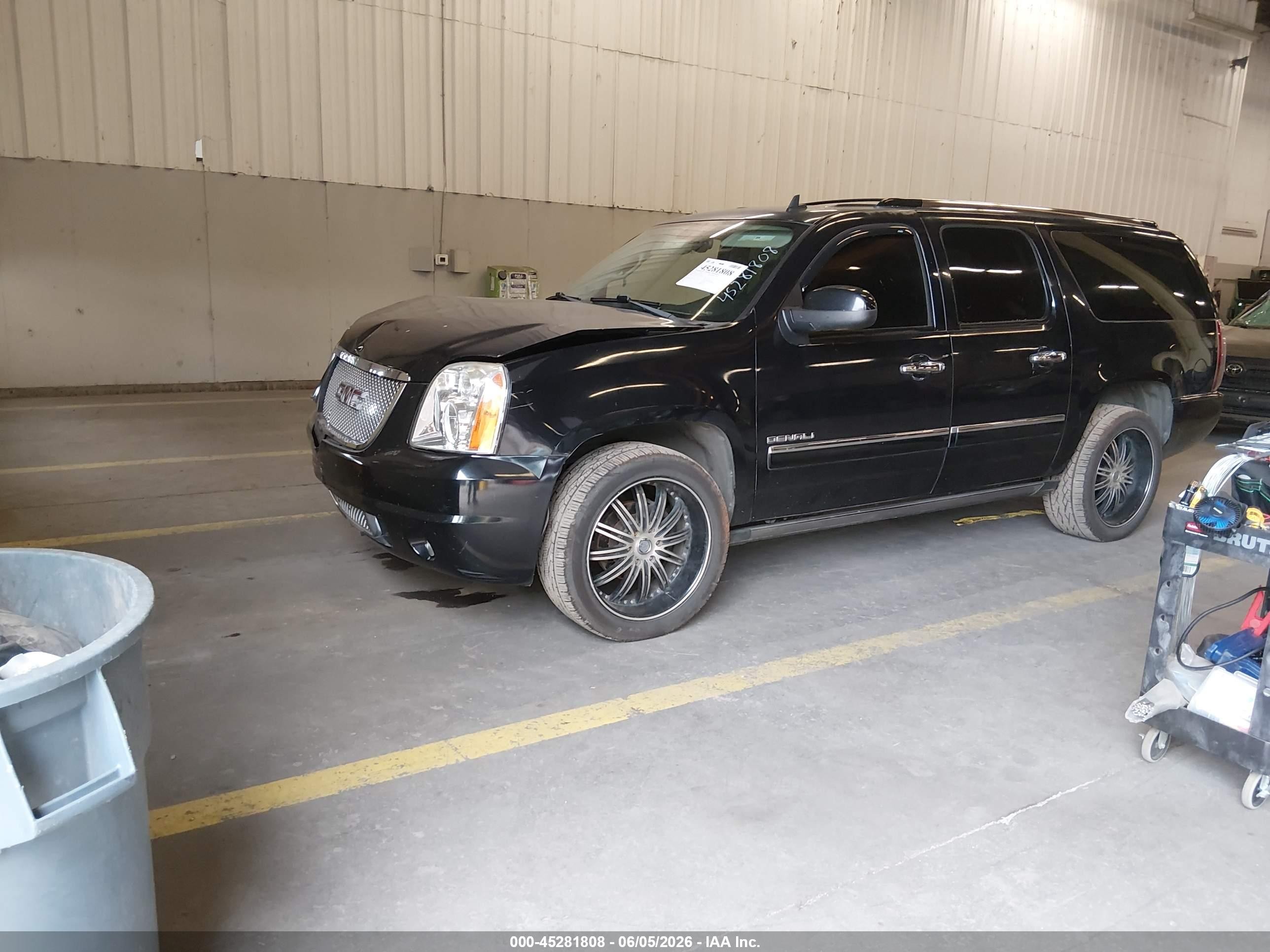 2010 Gmc Yukon Xl 1500 Denali Black vin: 1GKUKMEF2AR275063