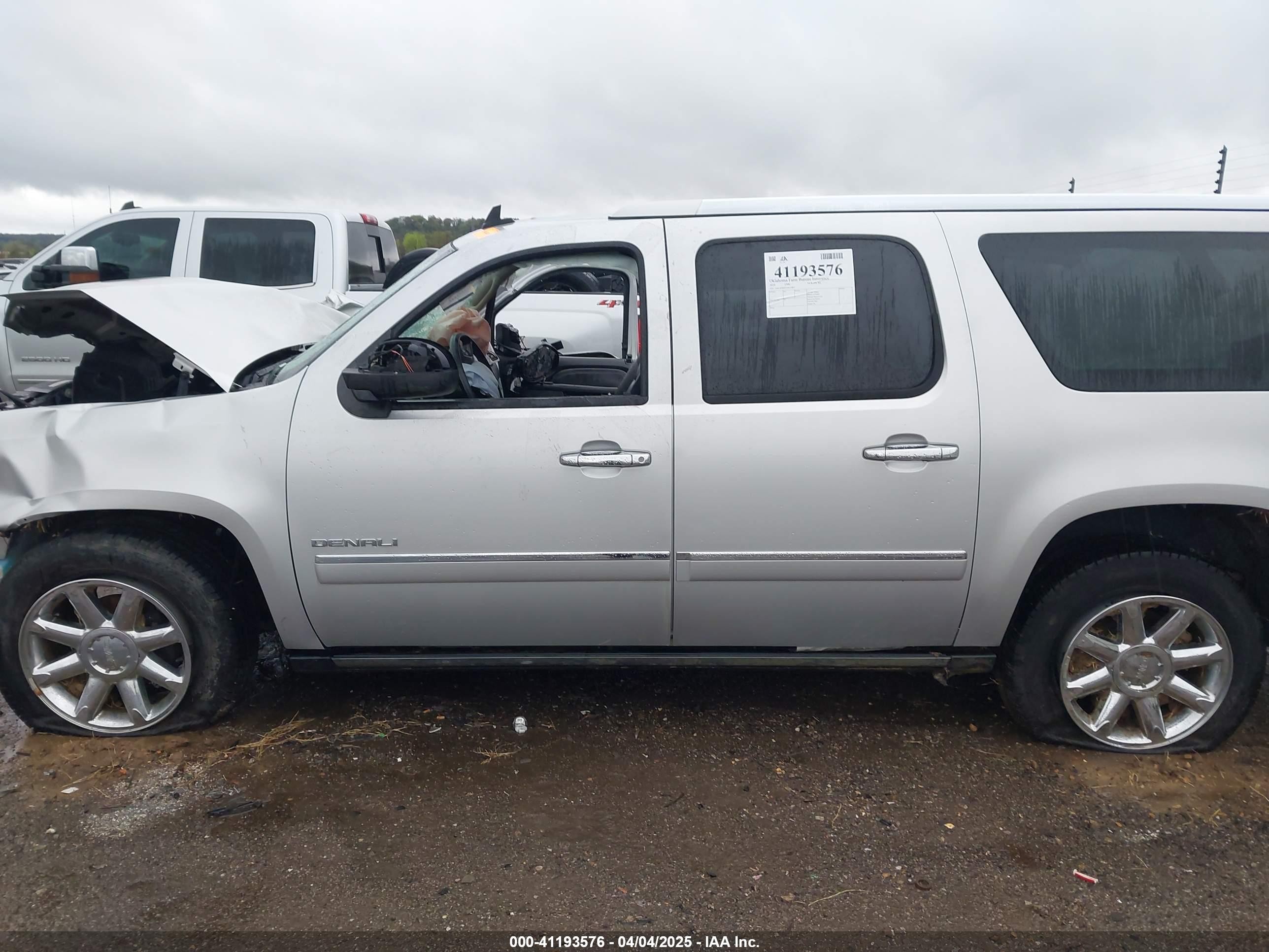 2010 Gmc Yukon Xl 1500 Denali Gray vin: 1GKUKMEF3AR119811