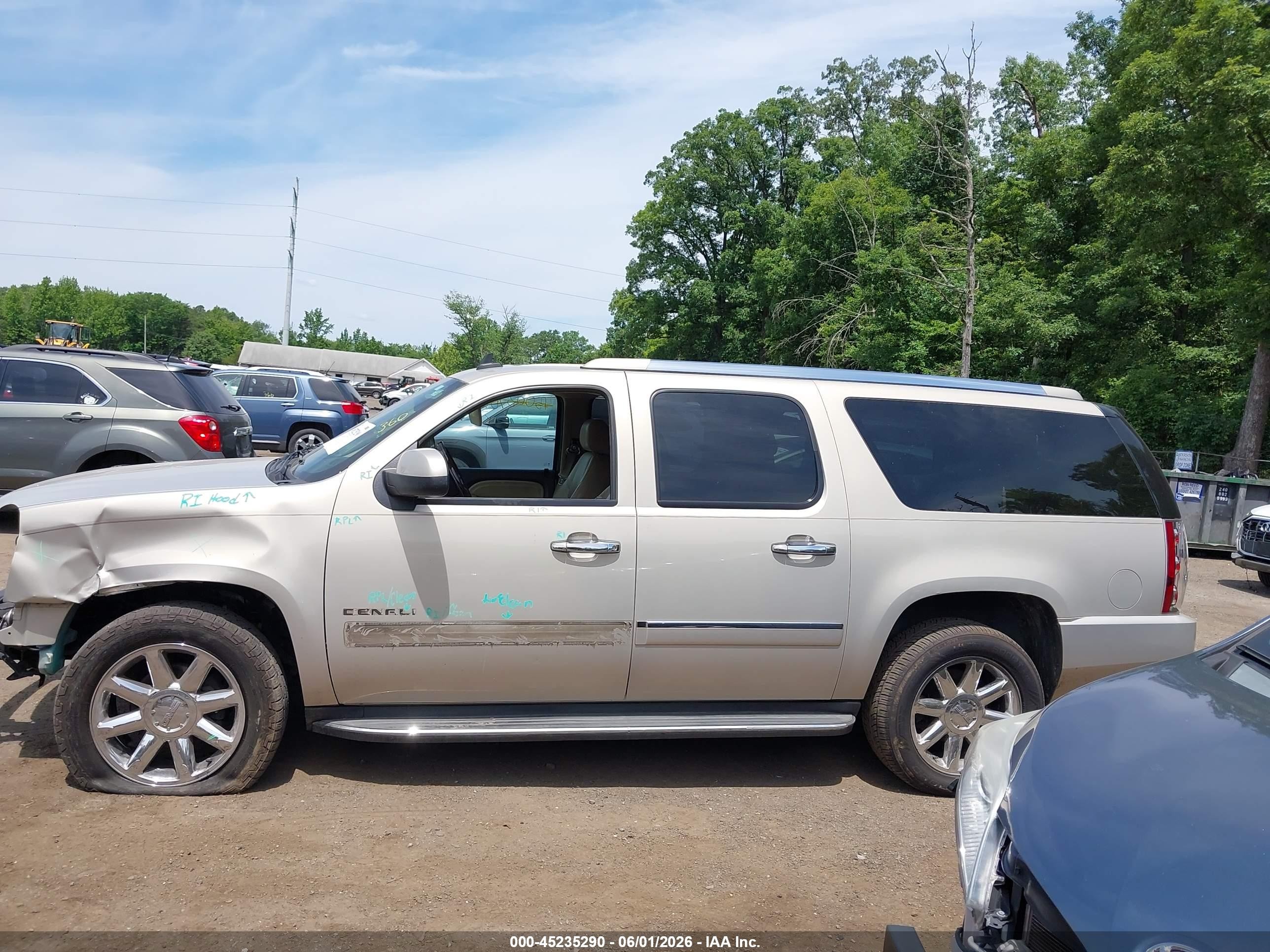 2010 Gmc Yukon Xl 1500 Denali Gold vin: 1GKUKMEF5AR119633