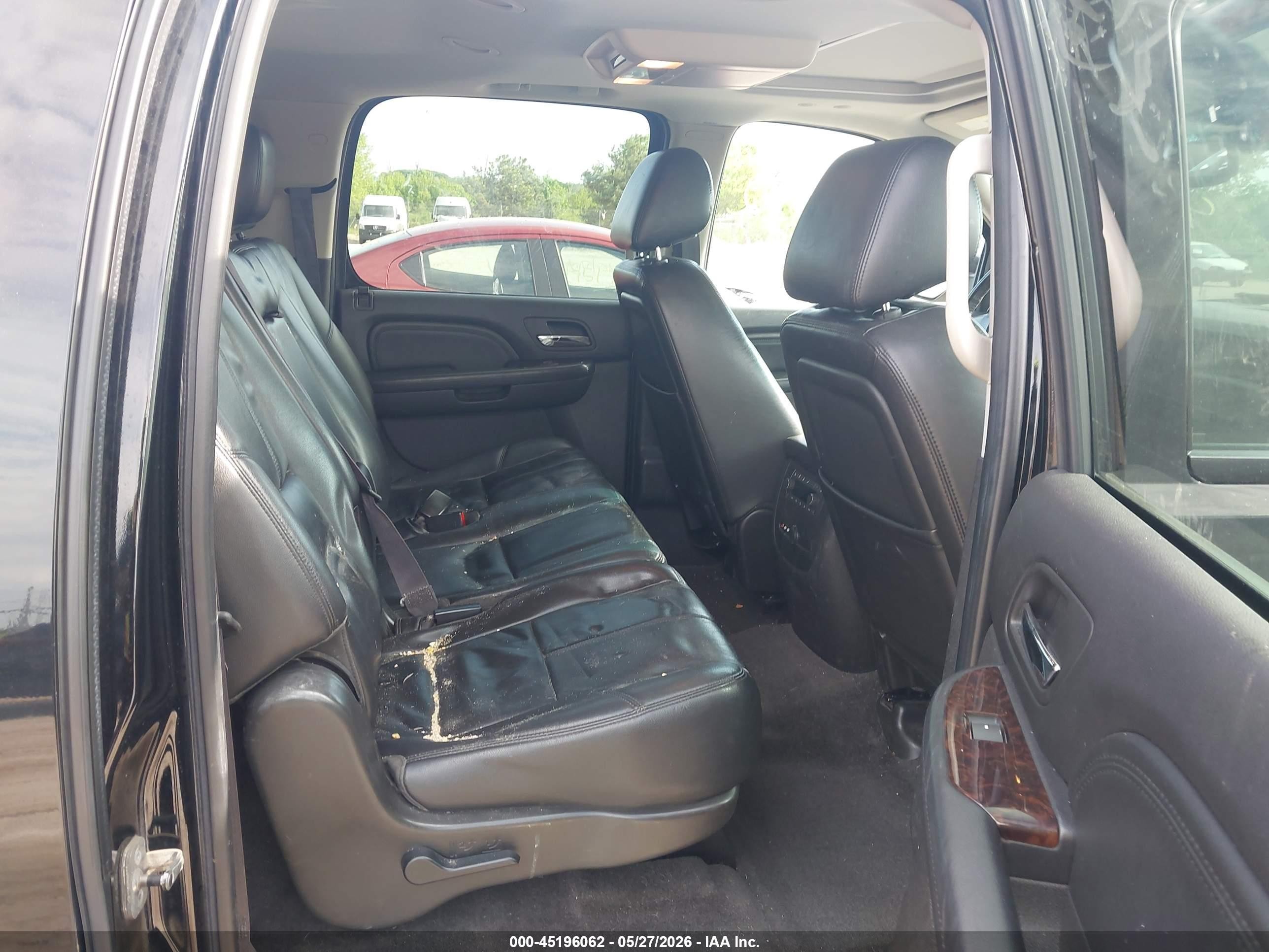 2010 Gmc Yukon Xl 1500 Denali Black vin: 1GKUKMEF5AR275249