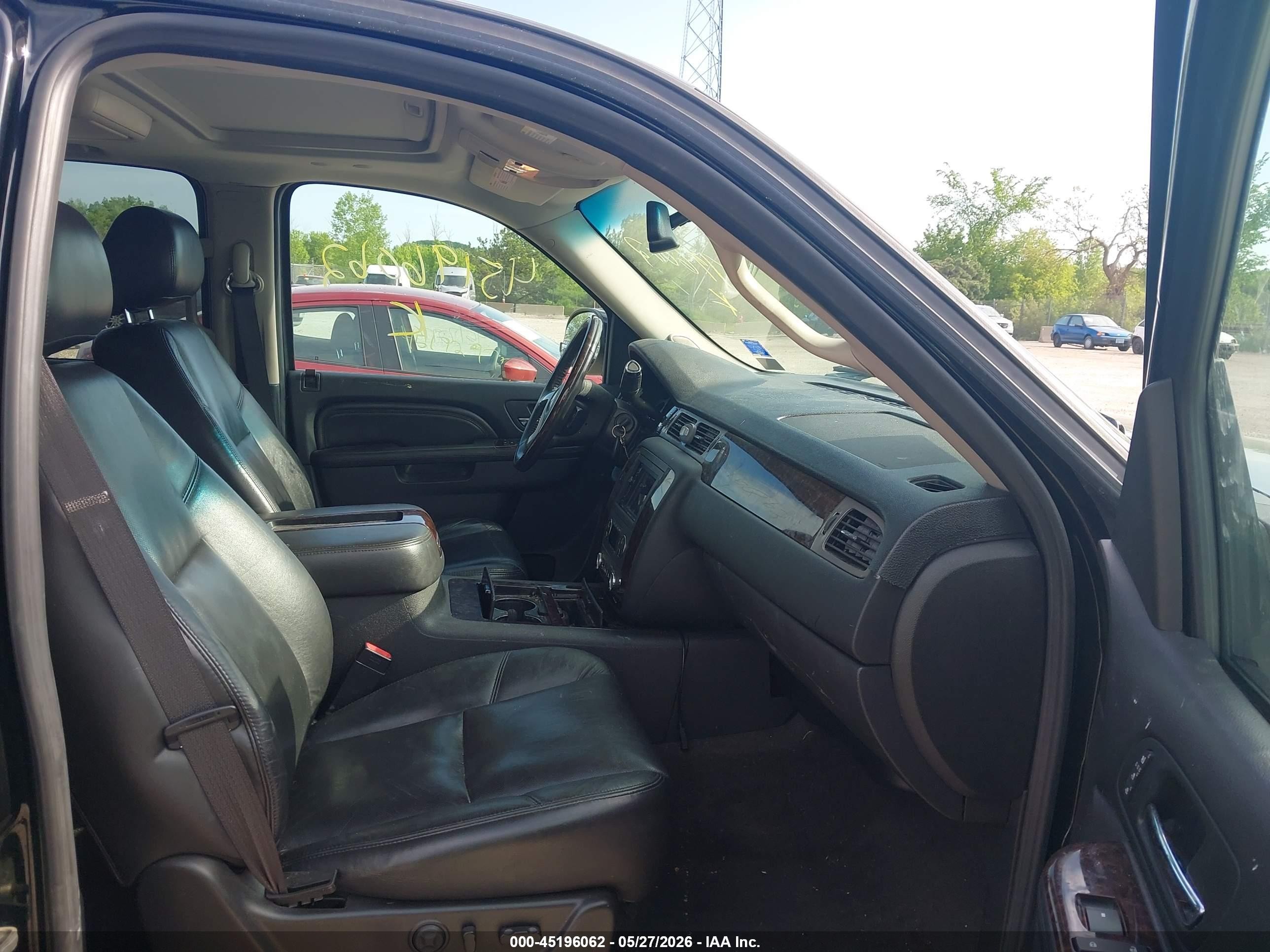 2010 Gmc Yukon Xl 1500 Denali Black vin: 1GKUKMEF5AR275249