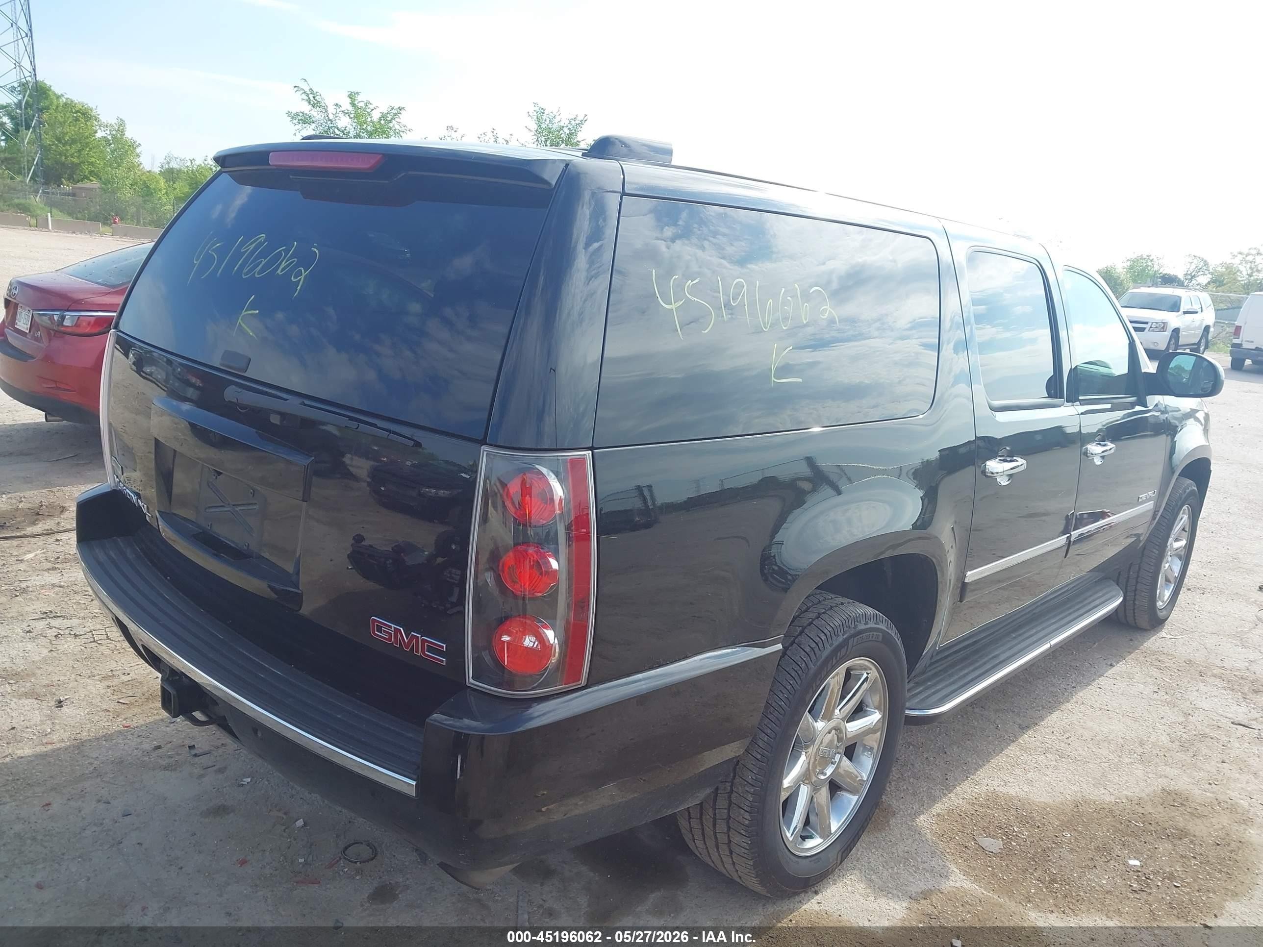 2010 Gmc Yukon Xl 1500 Denali Black vin: 1GKUKMEF5AR275249