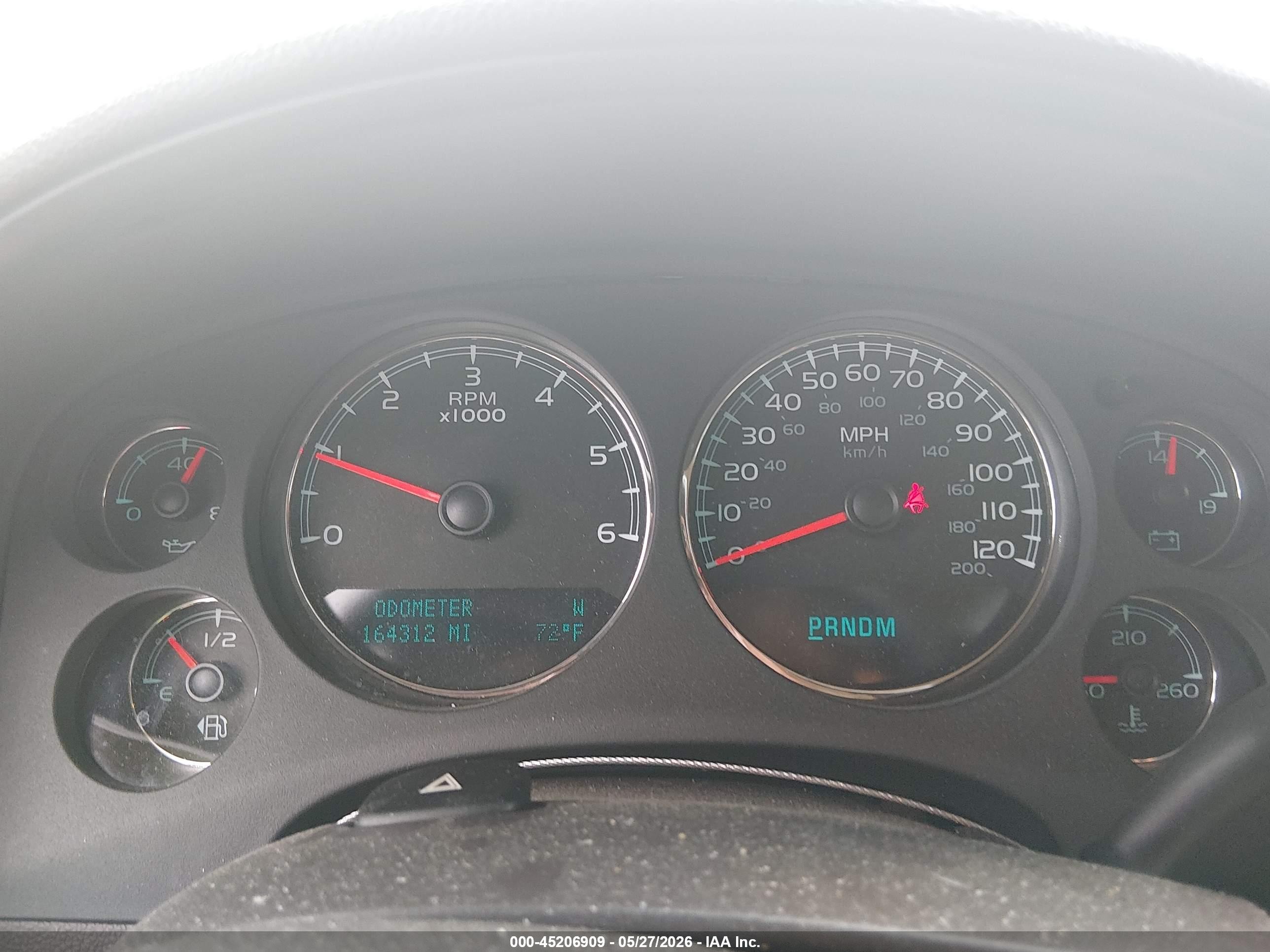 2010 Gmc Yukon Xl 1500 Denali Cream vin: 1GKUKMEF6AR198035