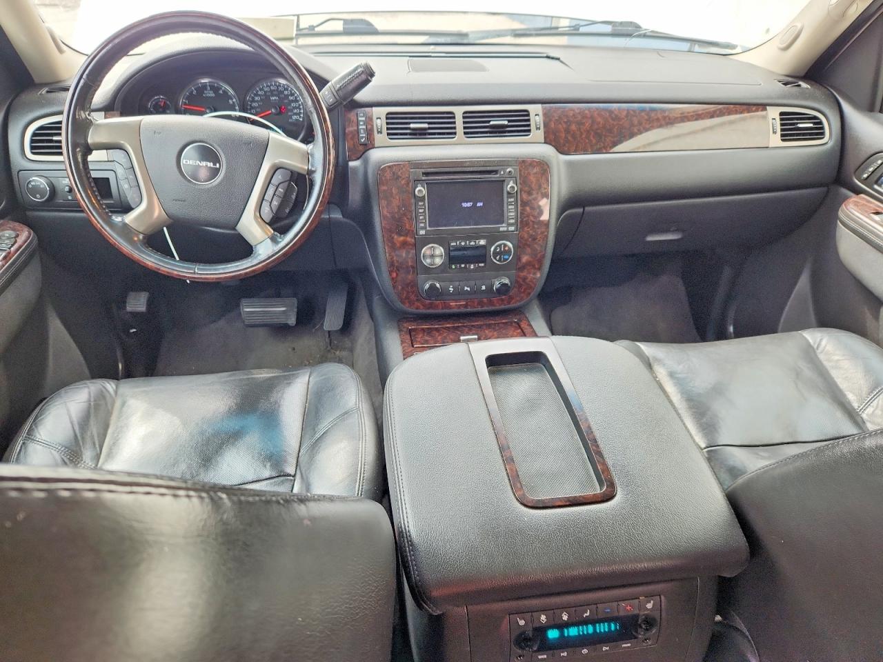2010 Gmc Yukon Xl Denali Beige vin: 1GKUKMEF7AR147837