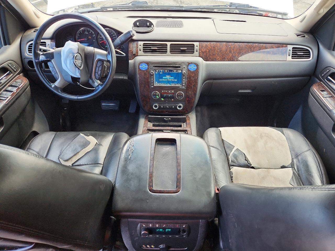 2010 Gmc Yukon Xl Denali Silver vin: 1GKUKMEFXAR251769