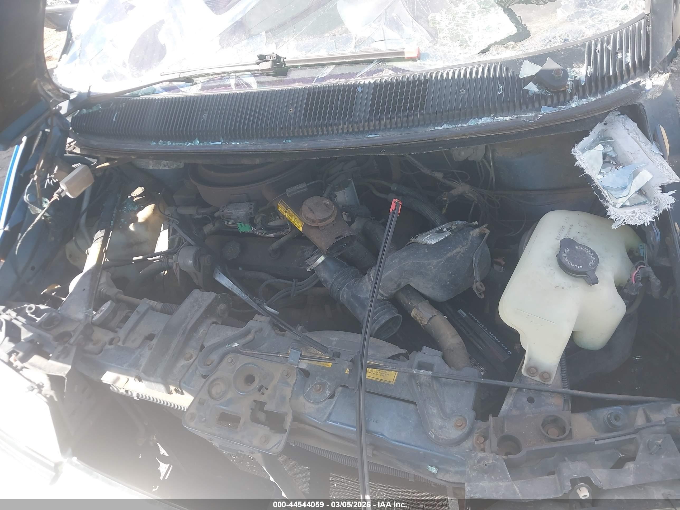 1990 Pontiac Trans Sport   Blue vin: 1GMCU06DXLT236455