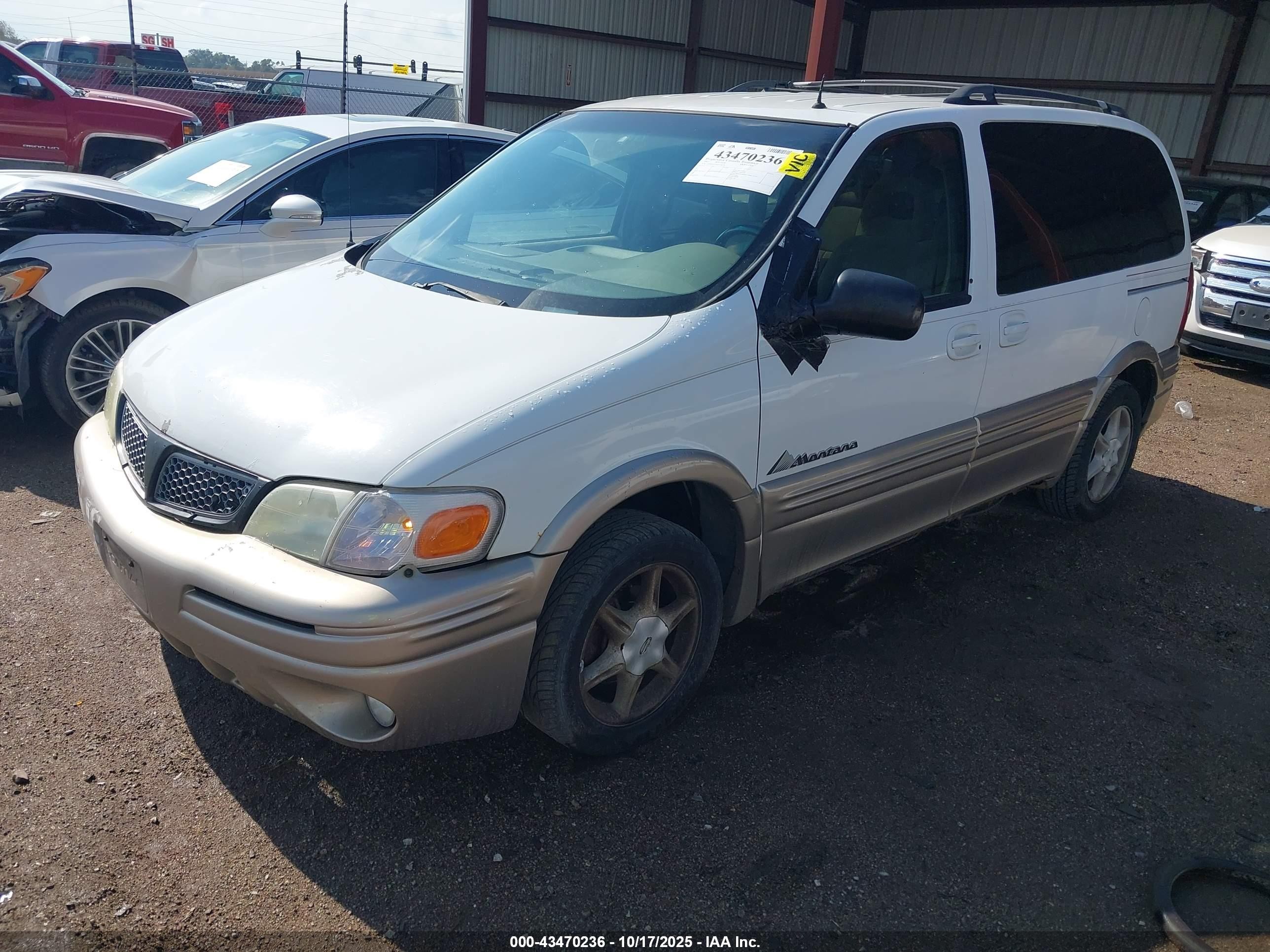 2002 Pontiac Montana N16 Белый vin: 1GMDU03E02D148220