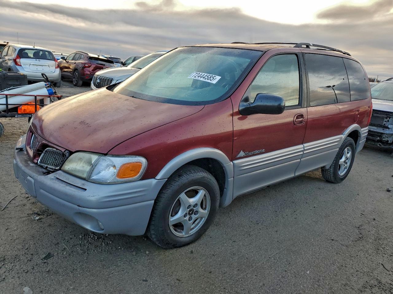 1999 Pontiac Montana / Trans Sport Red vin: 1GMDU06E6XD296763