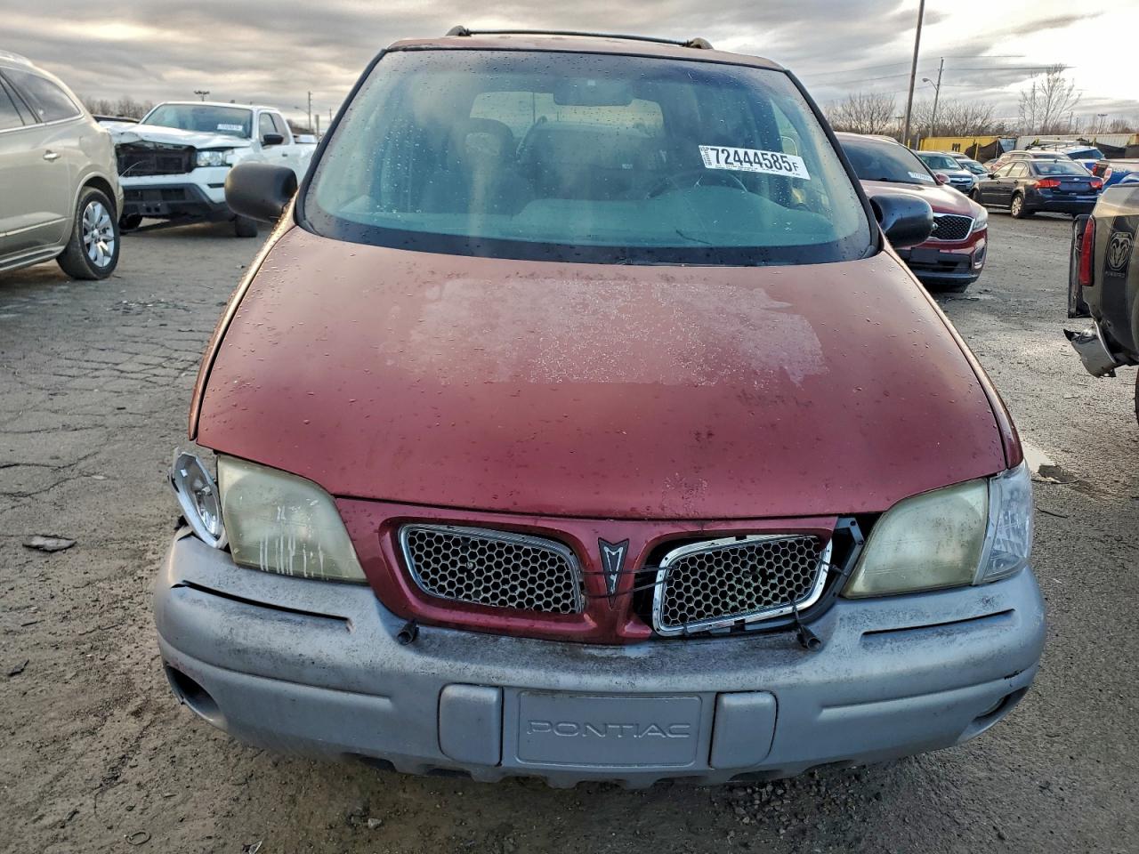 1999 Pontiac Montana / Trans Sport Red vin: 1GMDU06E6XD296763