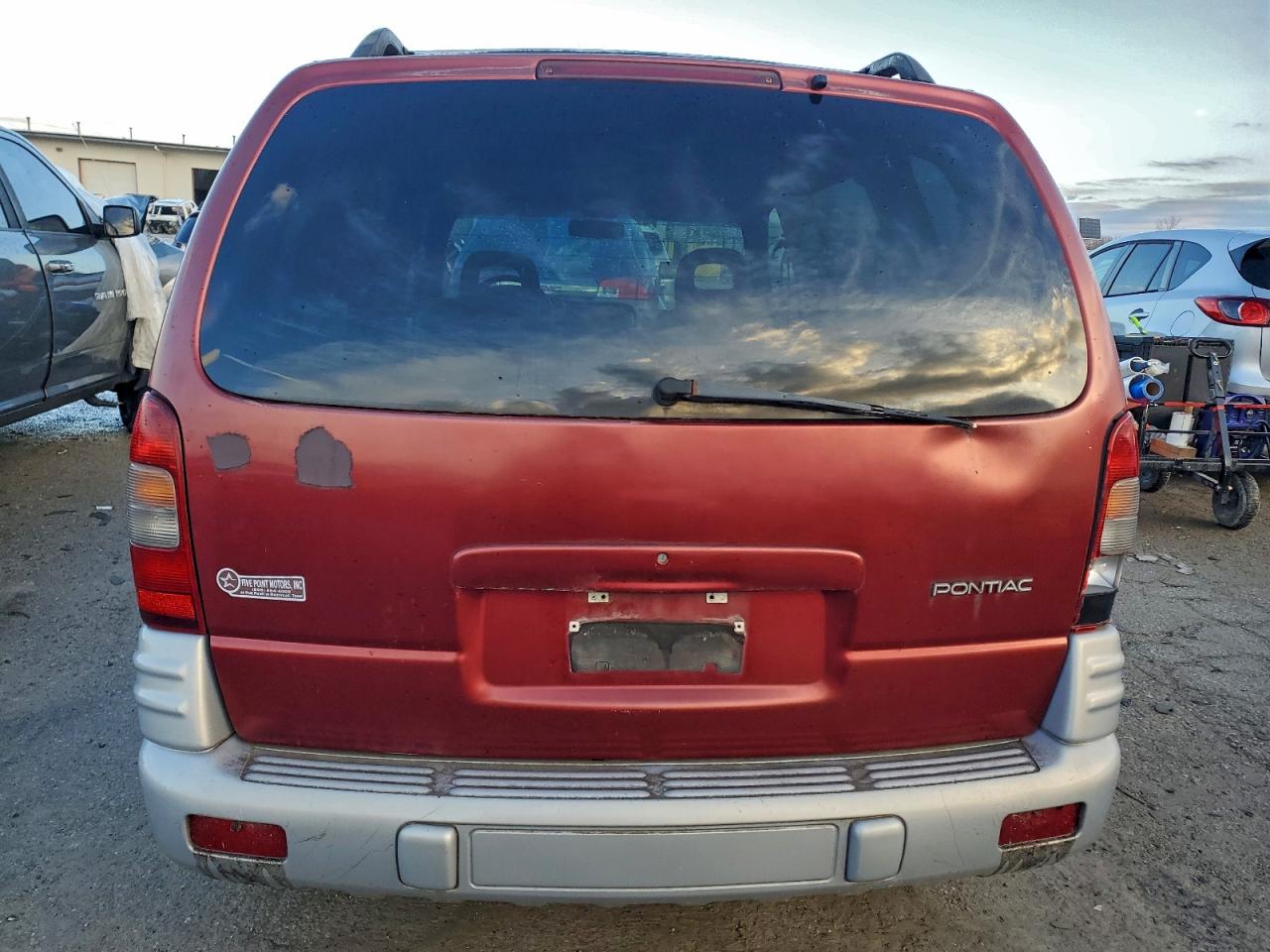 1999 Pontiac Montana / Trans Sport Red vin: 1GMDU06E6XD296763