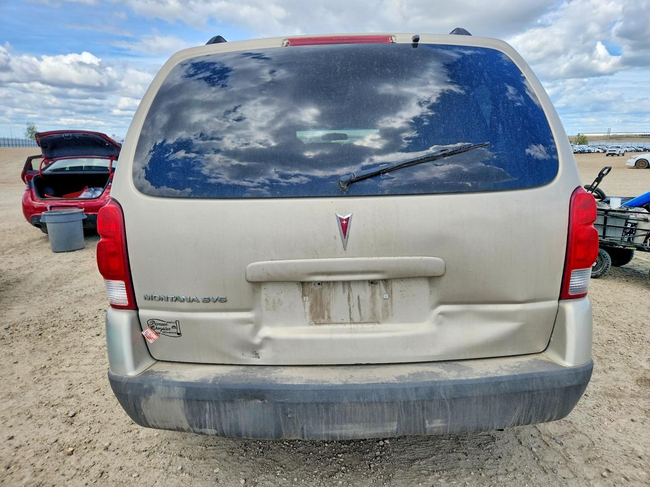 2007 Pontiac Montana Gold vin: 1GMDU231X7D186733