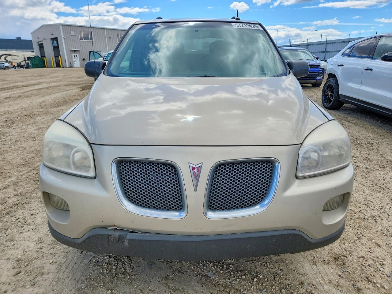2007 Pontiac Montana Gold vin: 1GMDU231X7D186733