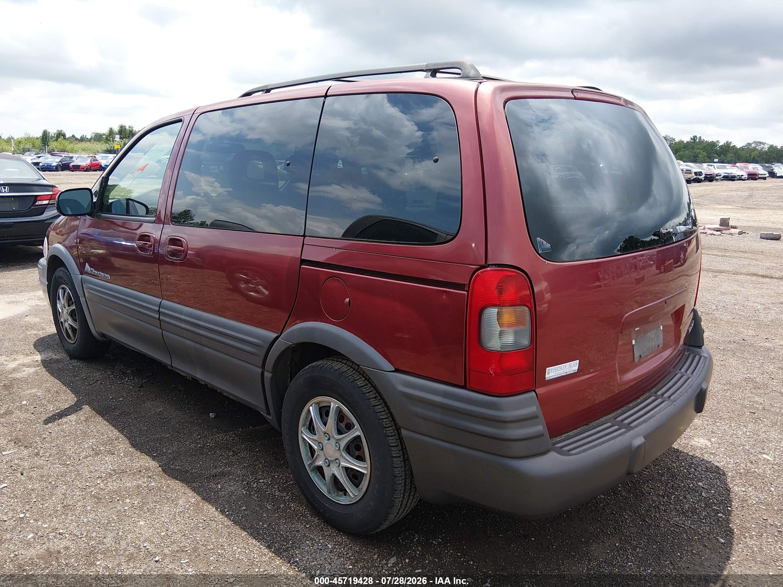 2002 Pontiac Montana V16 Красный vin: 1GMDU23E92D235190