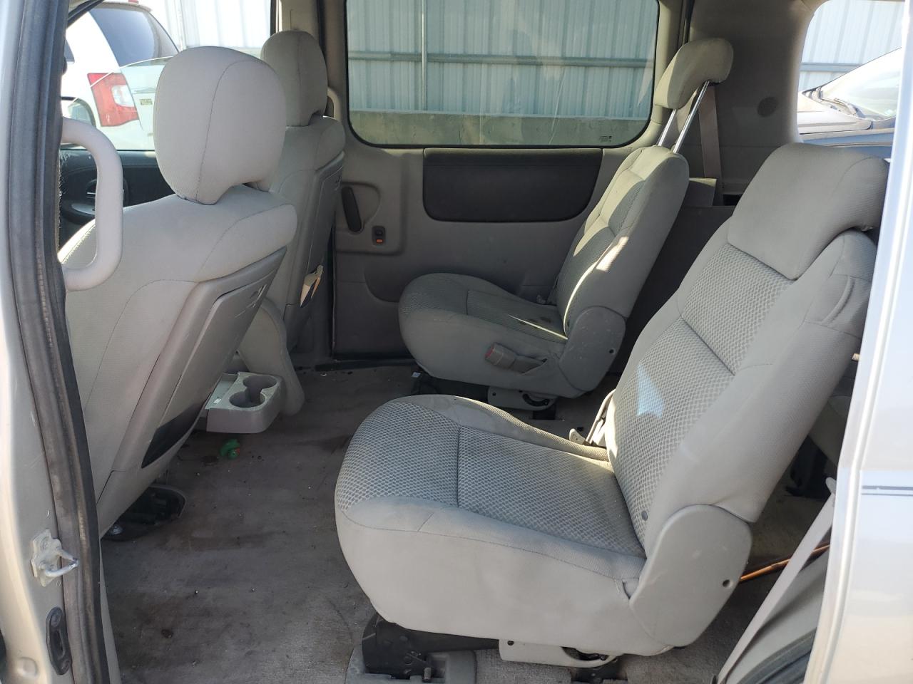 2005 Pontiac Montana Sv6 Серебряный vin: 1GMDV03L05D154616