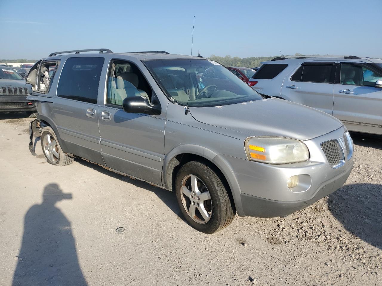 2005 Pontiac Montana Sv6 Серебряный vin: 1GMDV03L05D154616