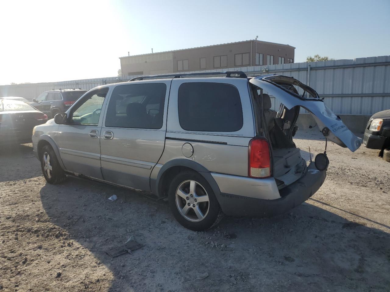 2005 Pontiac Montana Sv6 Серебряный vin: 1GMDV03L05D154616